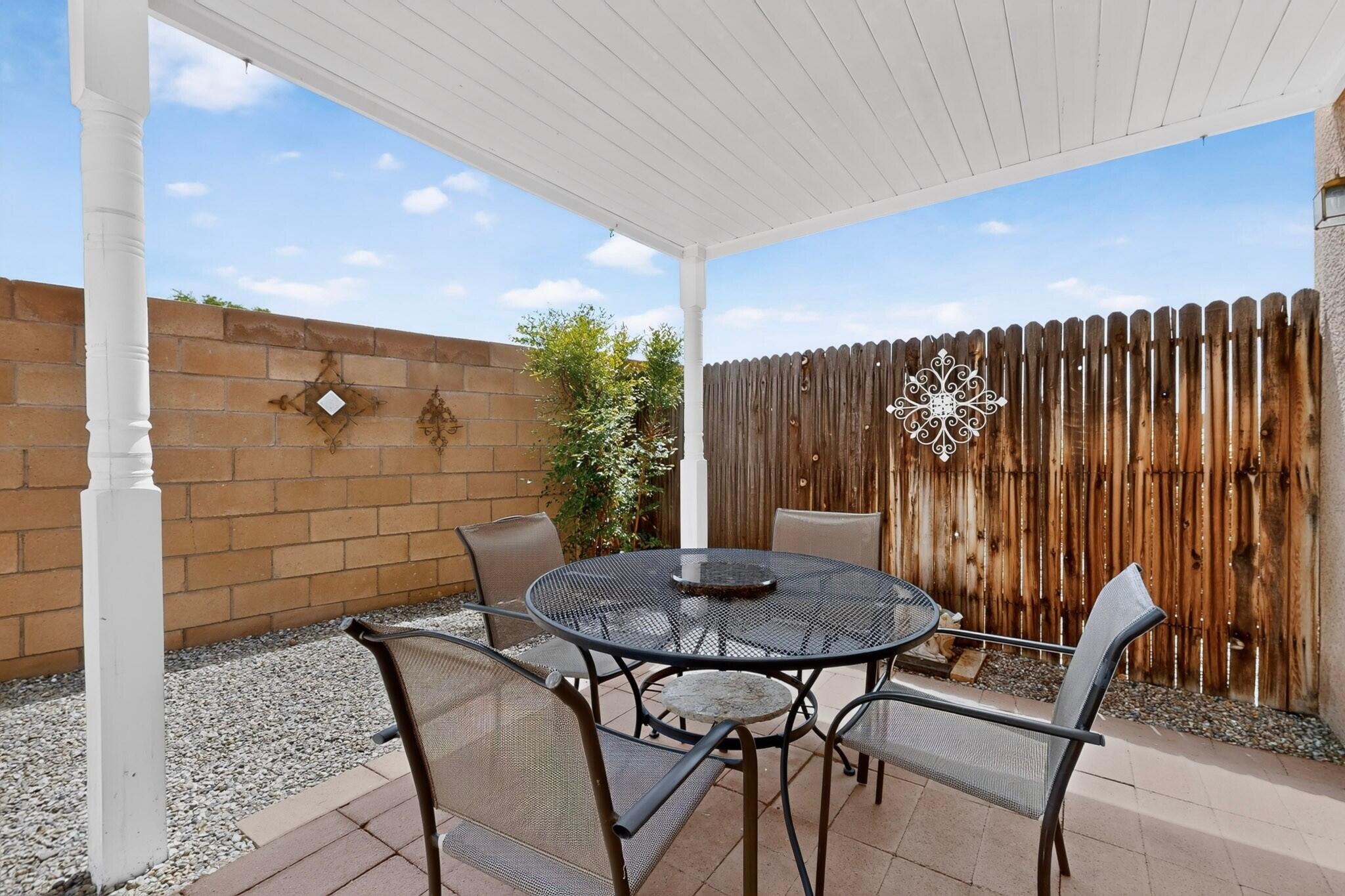 Photo 3 — 504 Kally Court NE