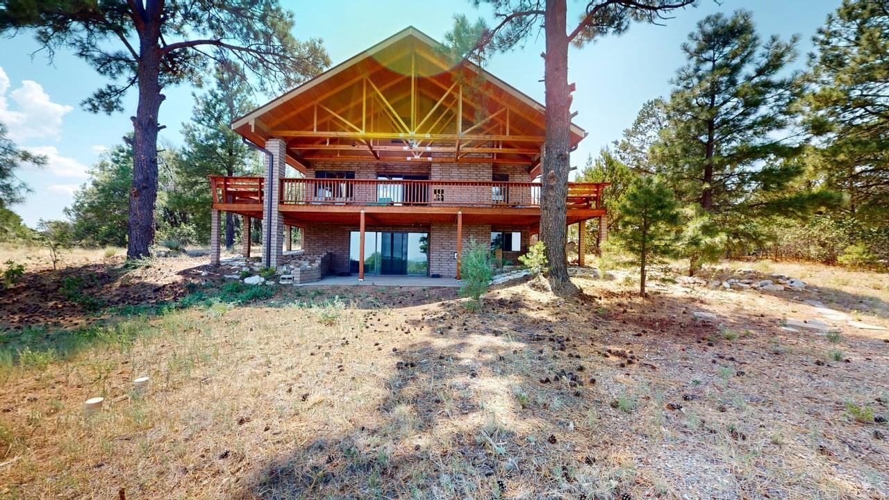 434 Juan Tomas Road, Tijeras, NM 87059