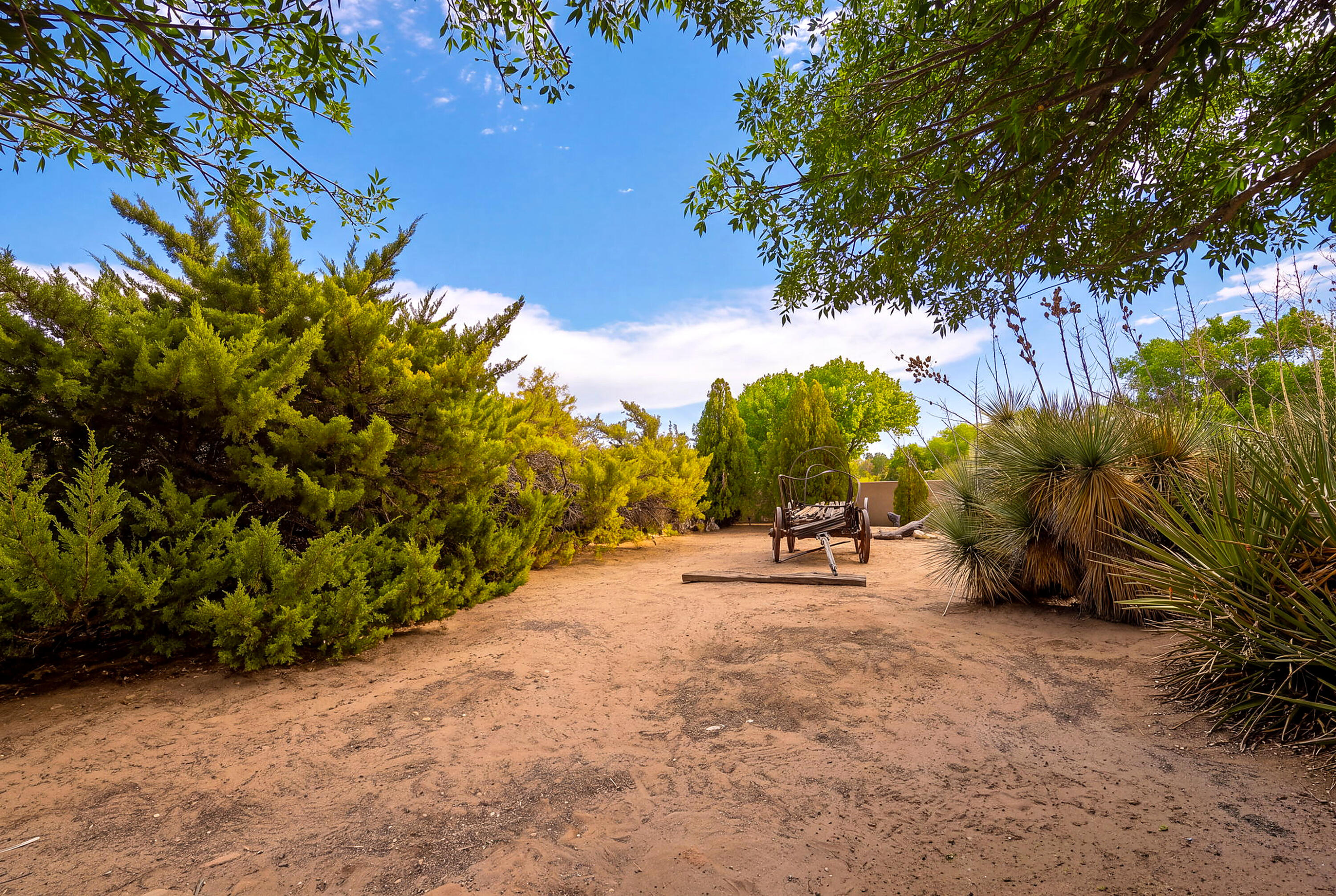 Photo 11 — 5608 Don Felipe Court SW