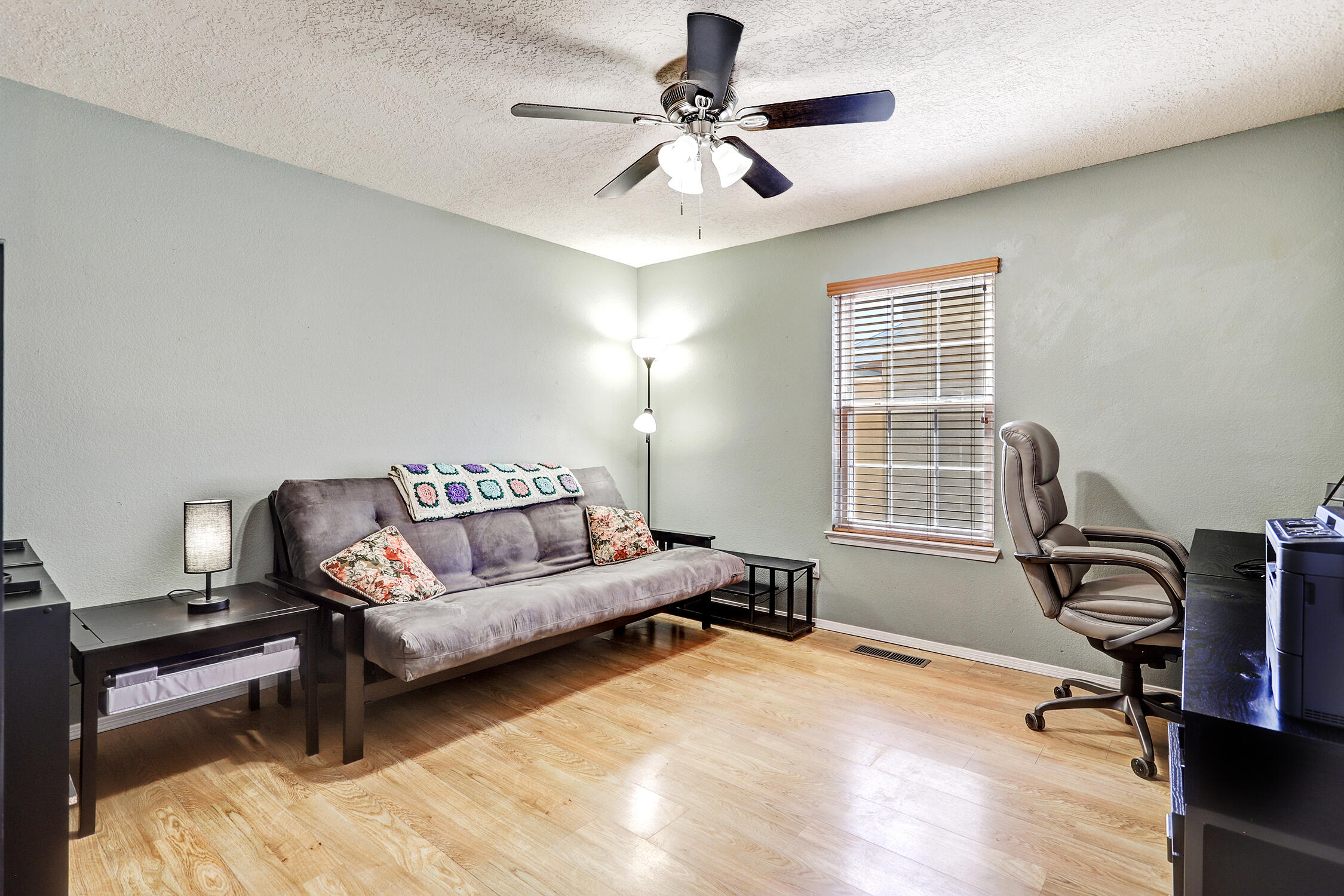 Photo 5 — 5913 Painted Pony Drive NW
