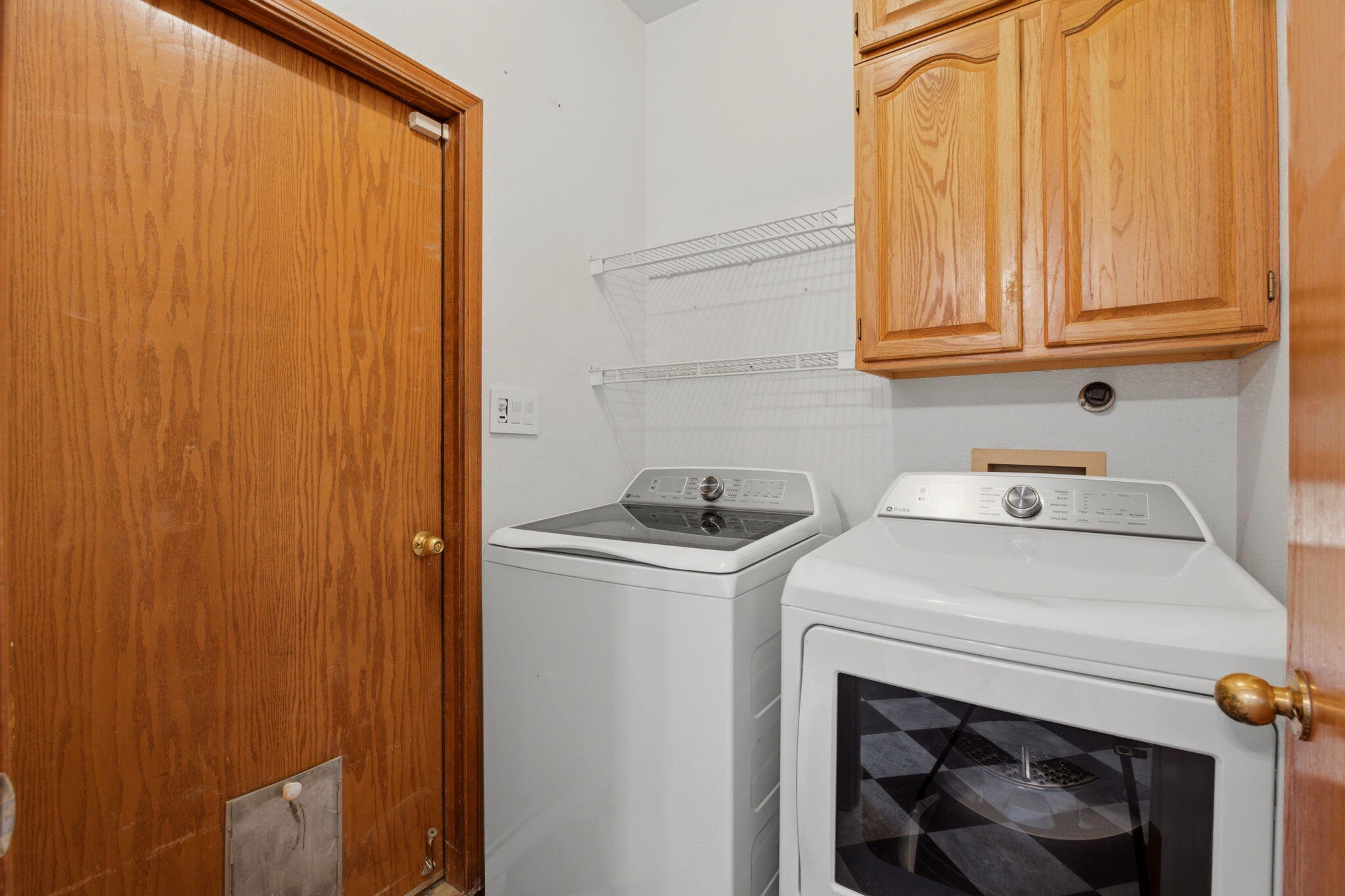 Photo 19 — 54 Acadia Court SE