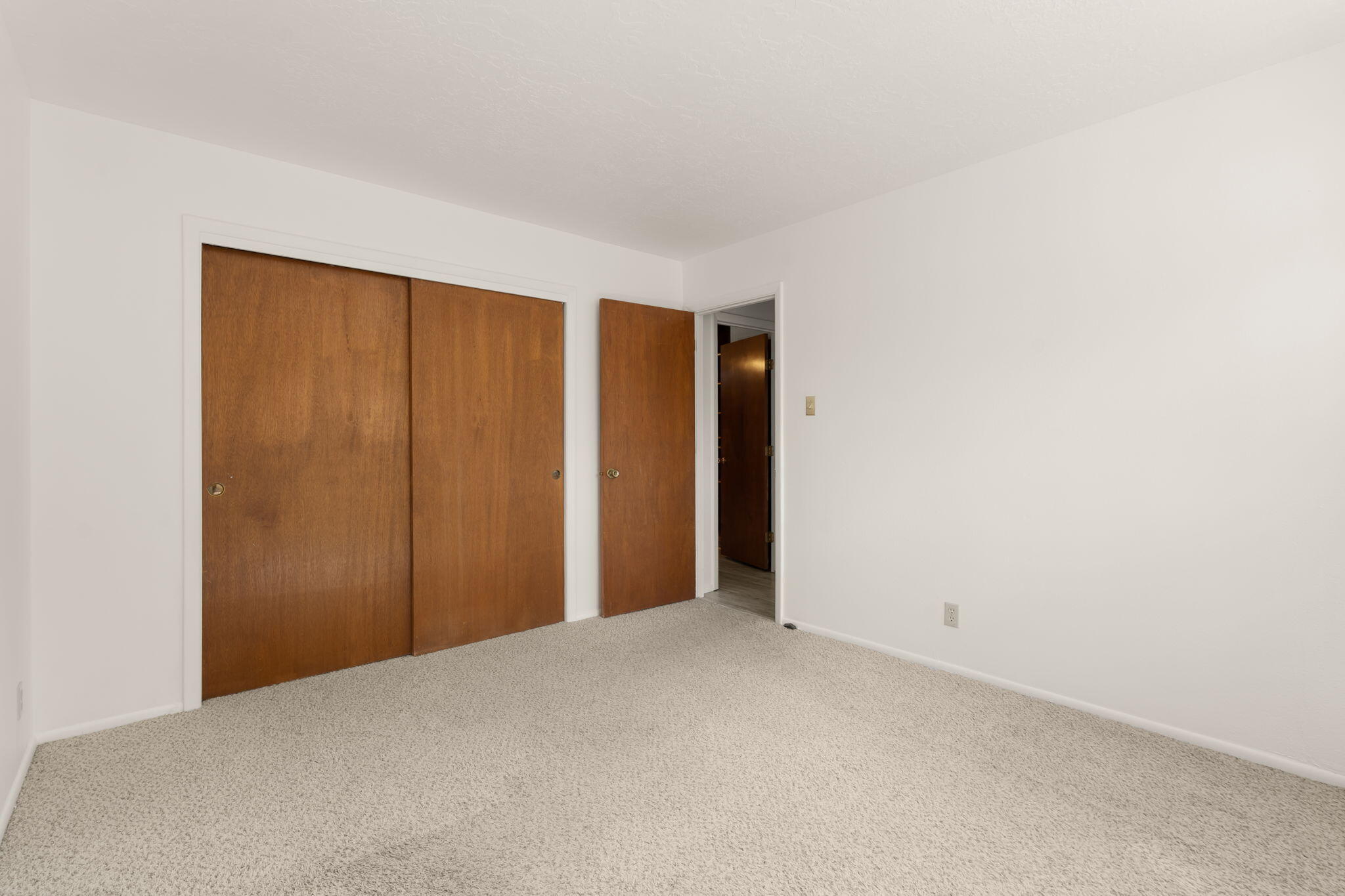 Photo 15 — 4700 N Sombrerete Road SE