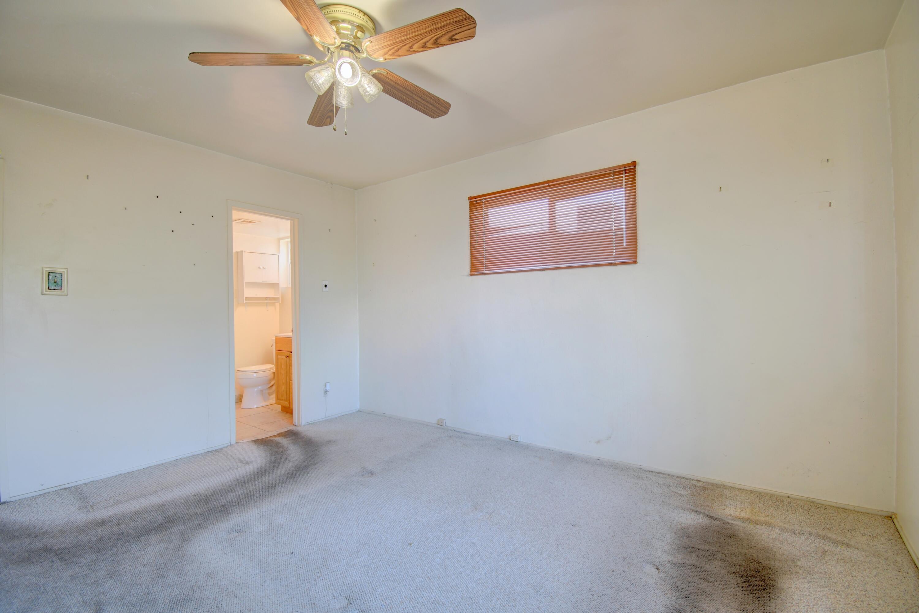 Photo 4 — 2608 General Chennault Street NE