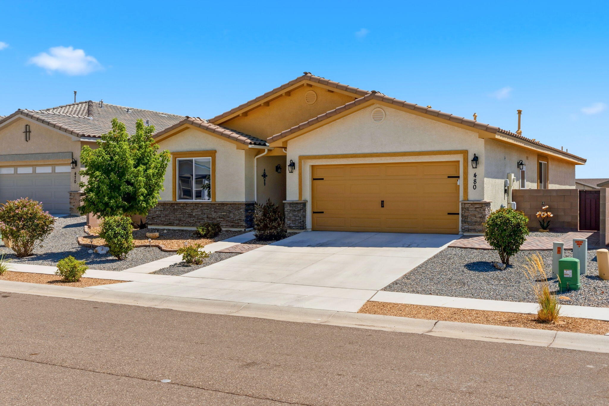 Photo 8 — 480 Pecos River Road SW