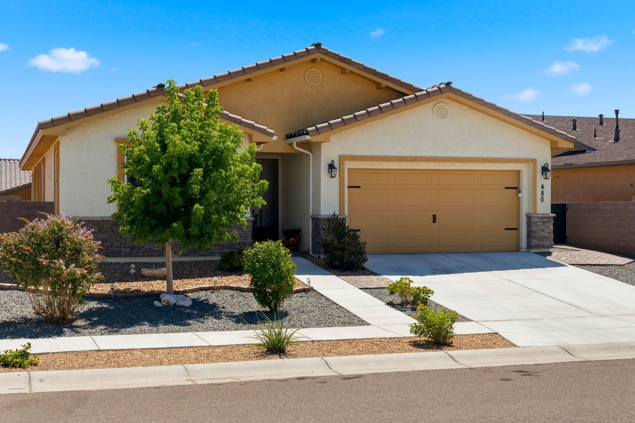 Photo 3 — 480 Pecos River Road SW