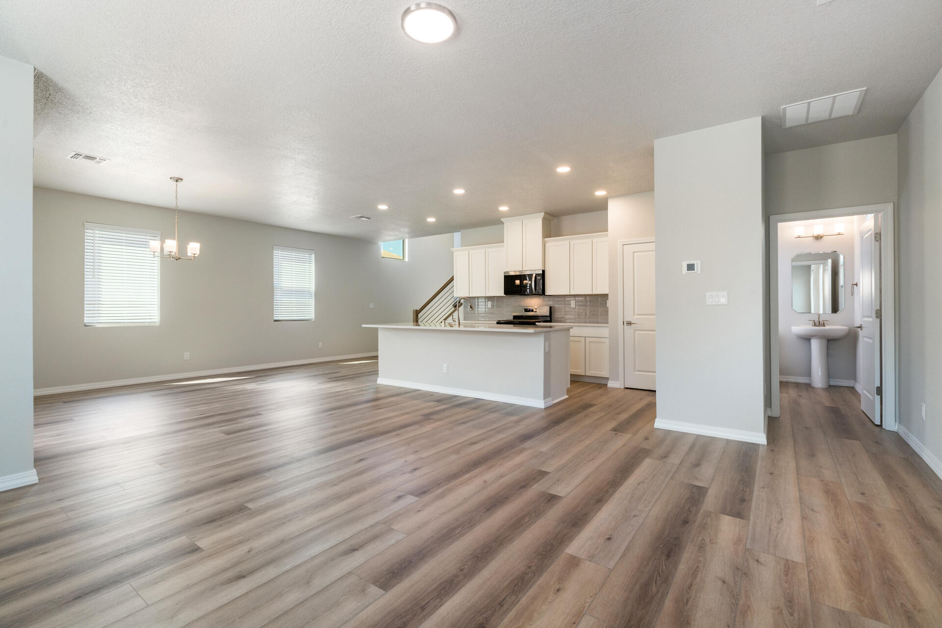Photo 13 — 1517 Valle De Colores Street NW