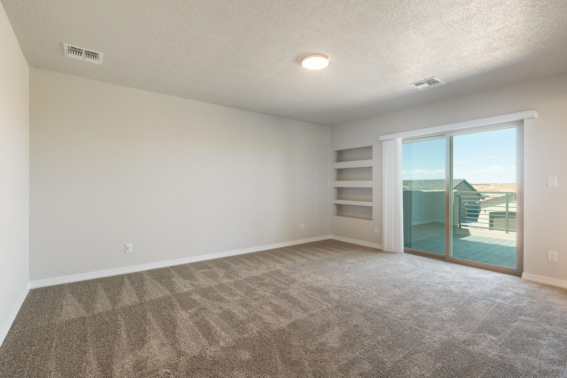 Photo 16 — 1517 Valle De Colores Street NW