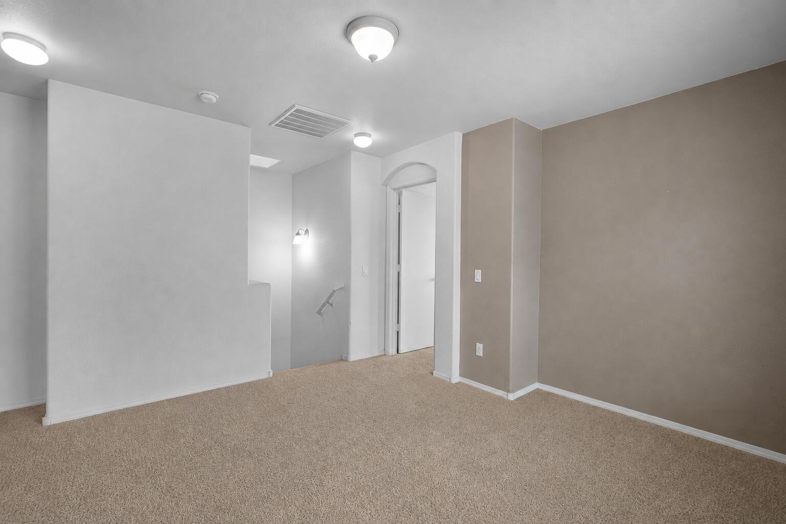 Photo 19 — 6501 San Antonio Drive NE 5103