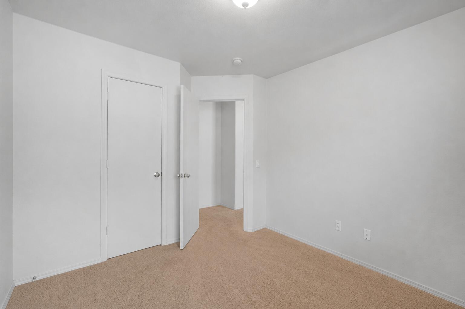 Photo 15 — 6501 San Antonio Drive NE 5103