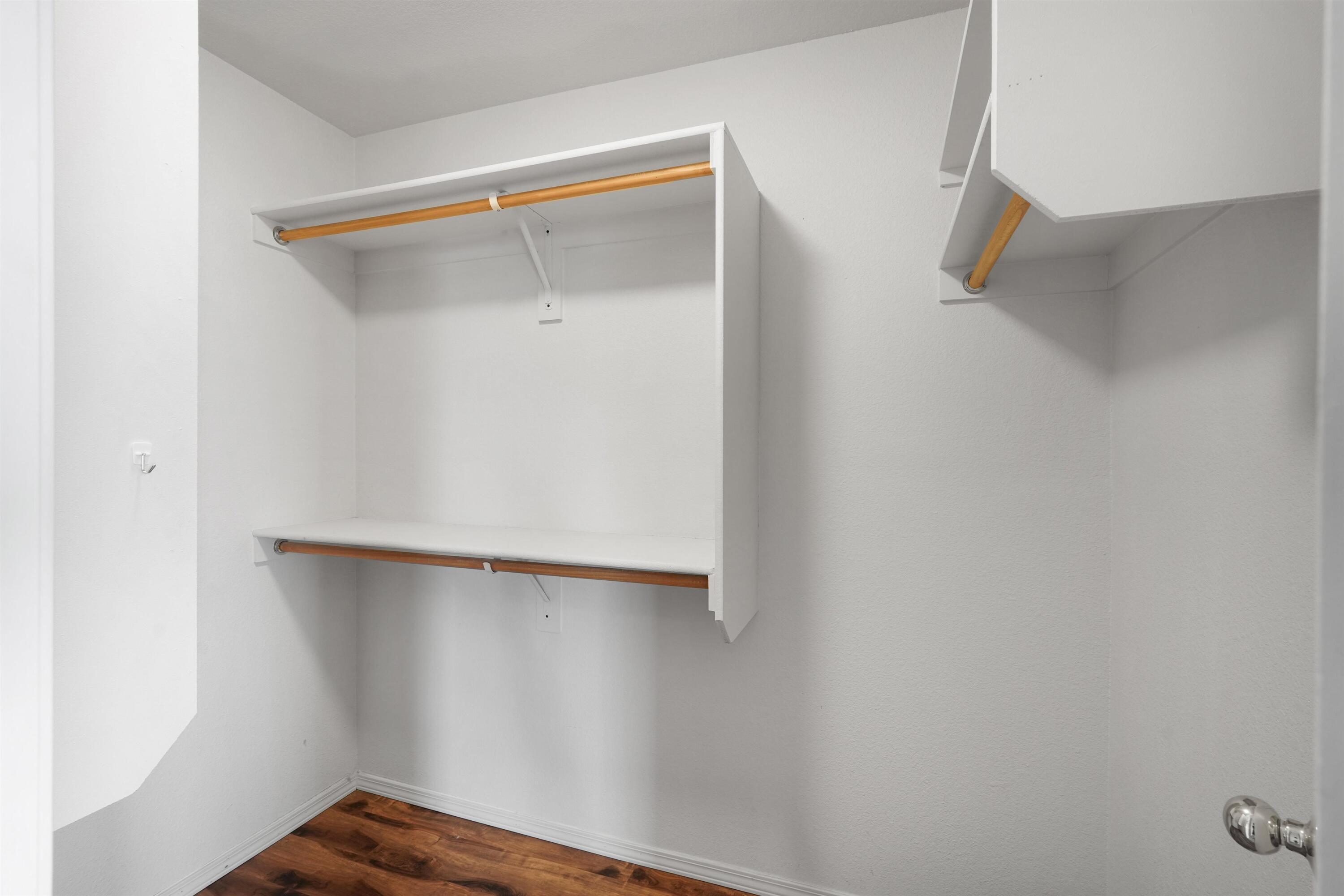 Photo 13 — 6501 San Antonio Drive NE 5103