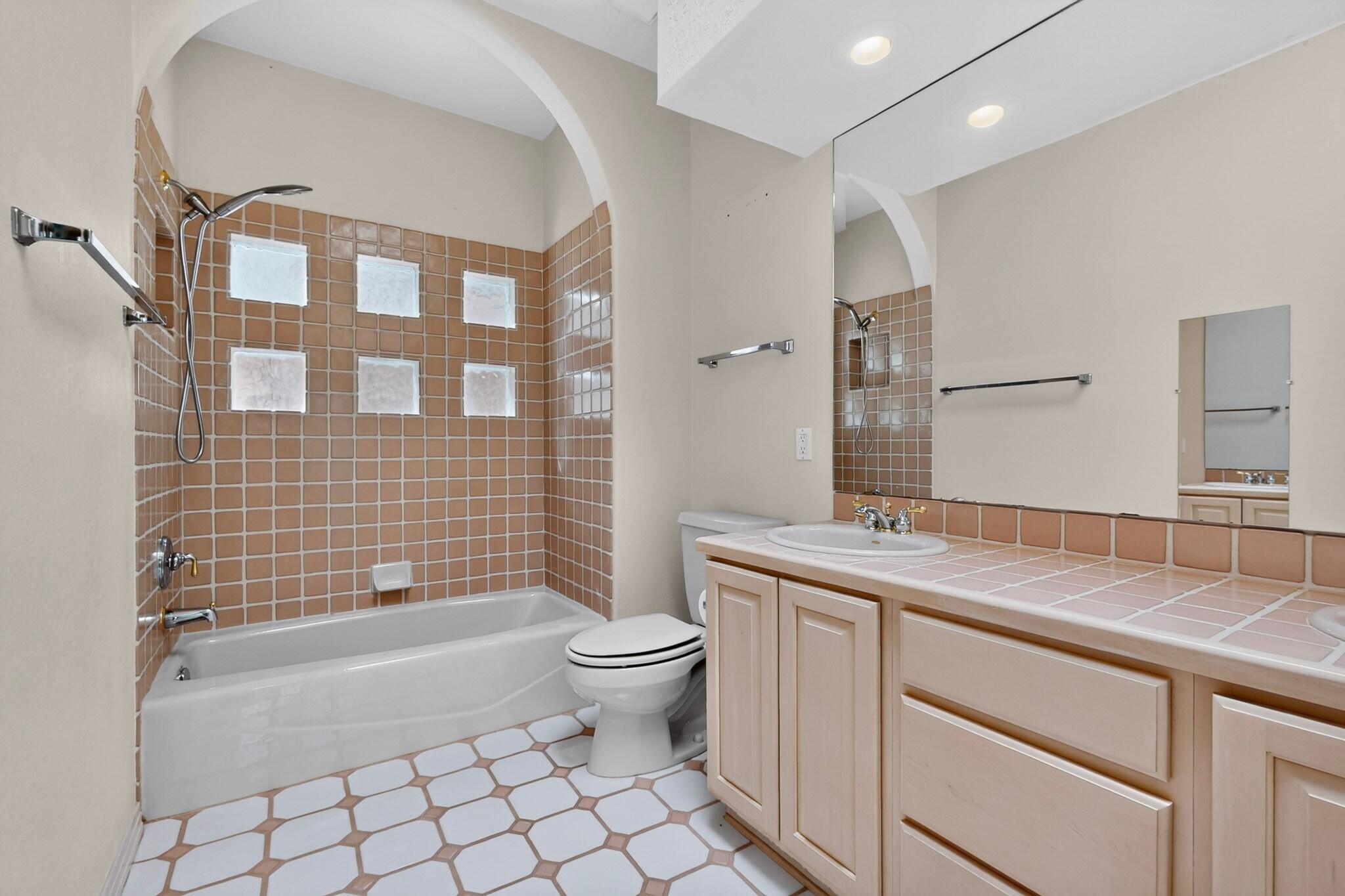 Photo 15 — 8242 Raintree Drive NE