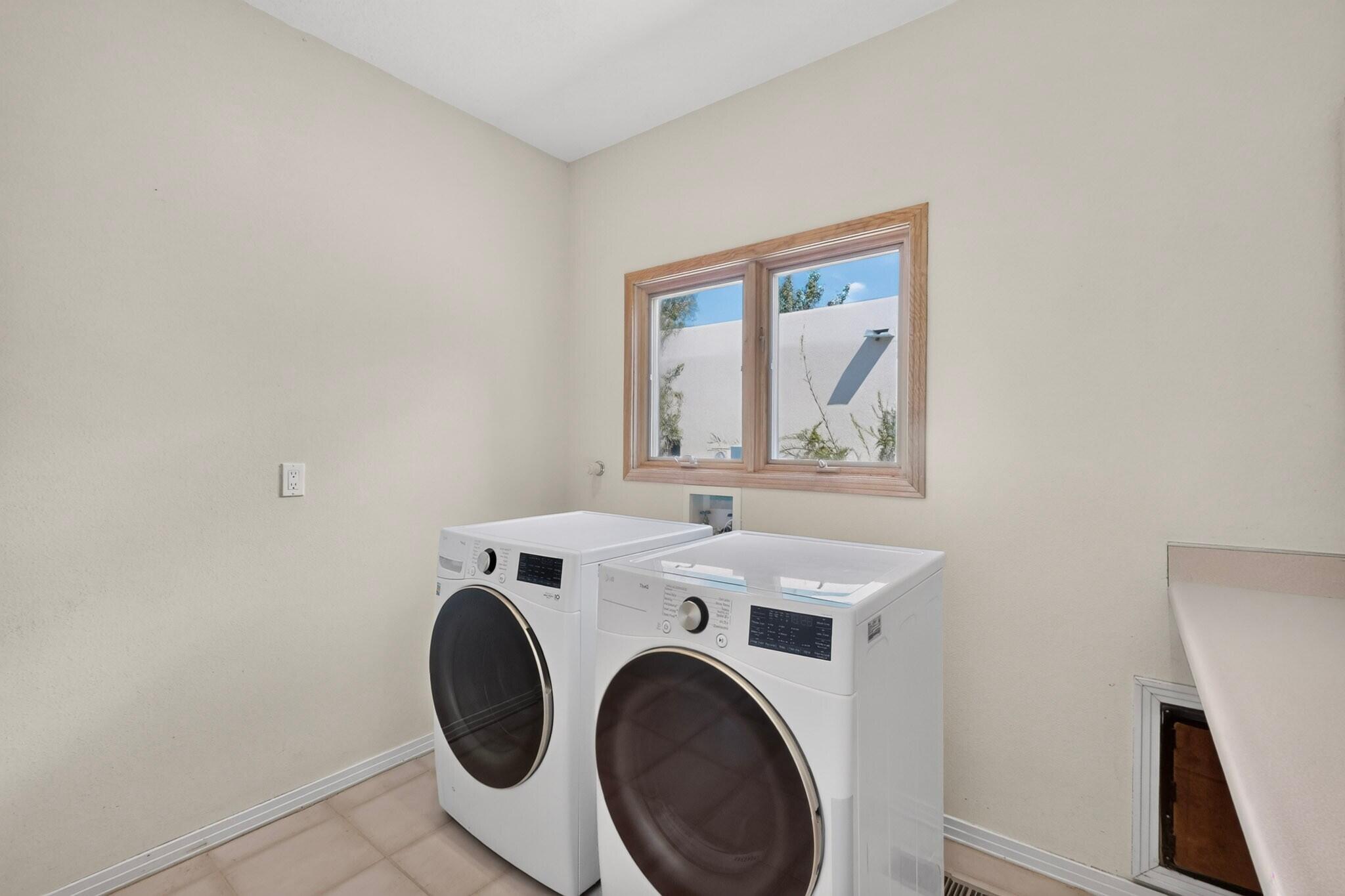 Photo 8 — 8242 Raintree Drive NE