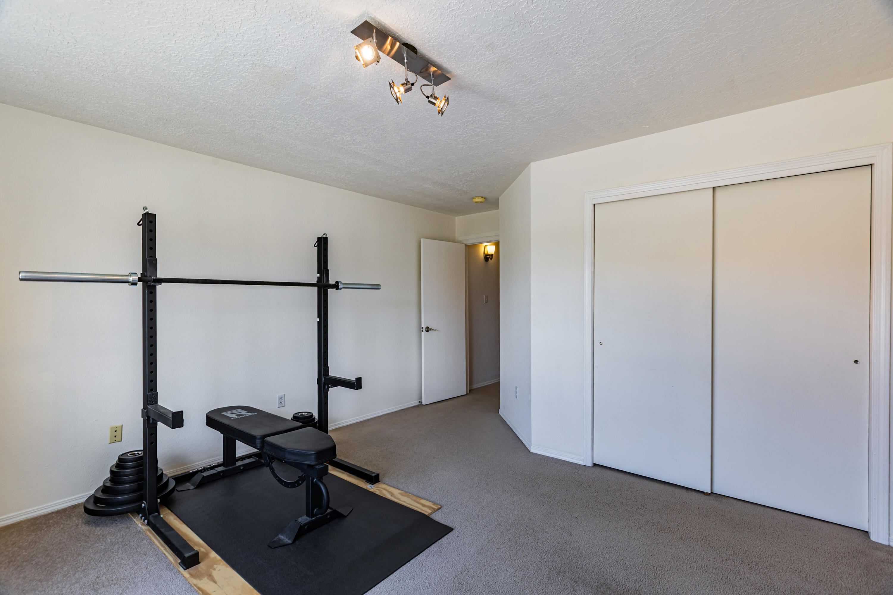 Photo 17 — 10431 Don Giovanni Place NW