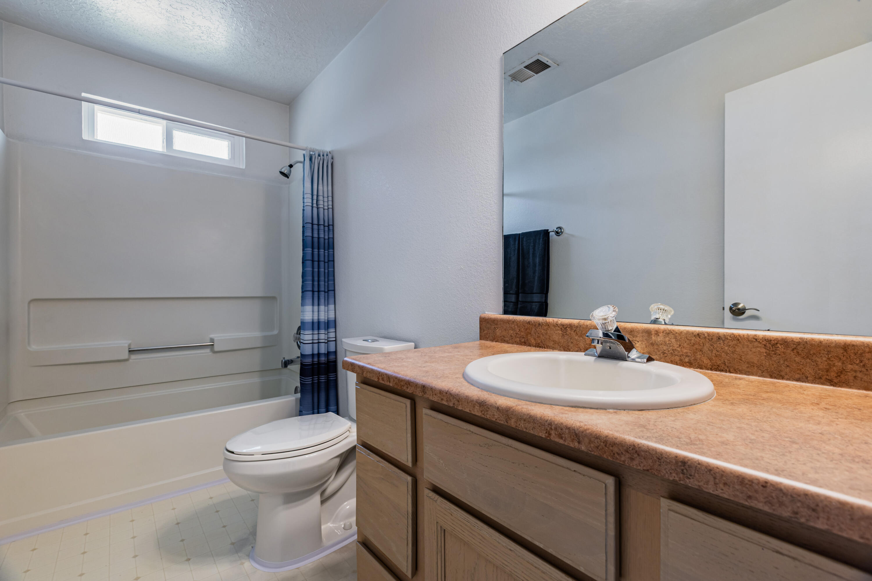 Photo 16 — 10431 Don Giovanni Place NW