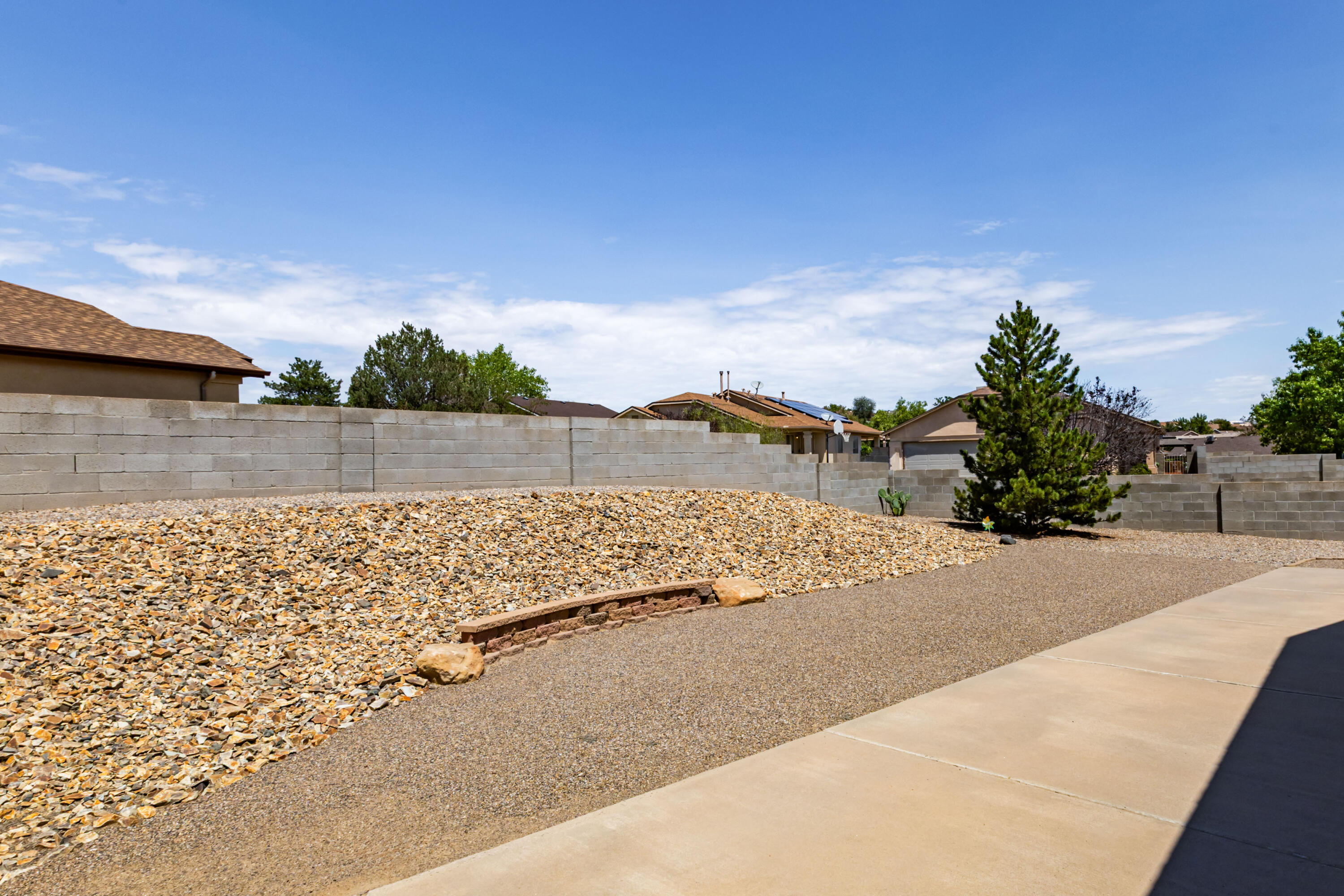 Photo 10 — 10431 Don Giovanni Place NW