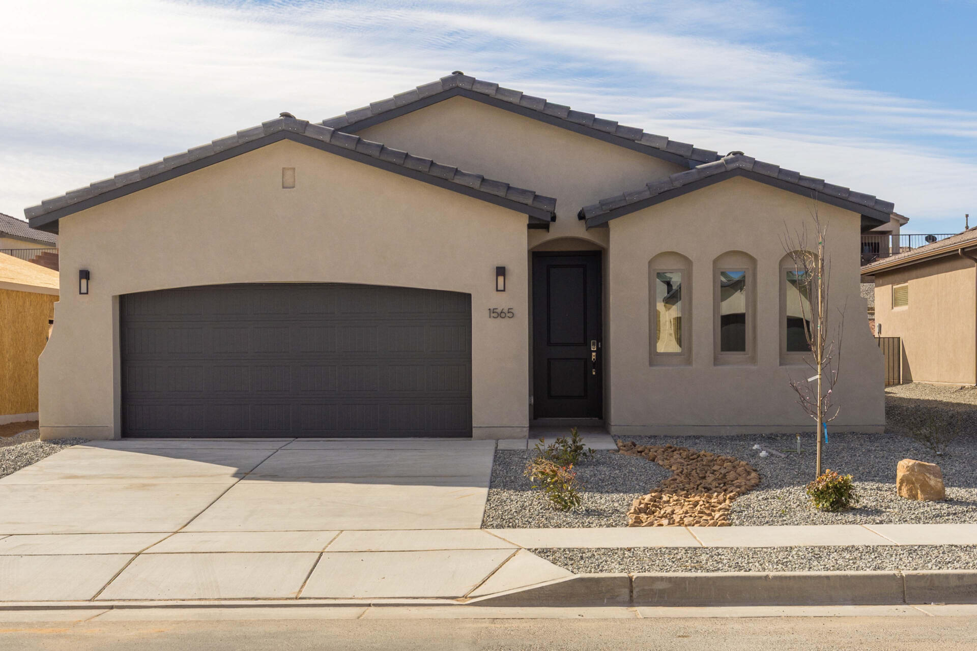 1565 Valle De Colores Street NW