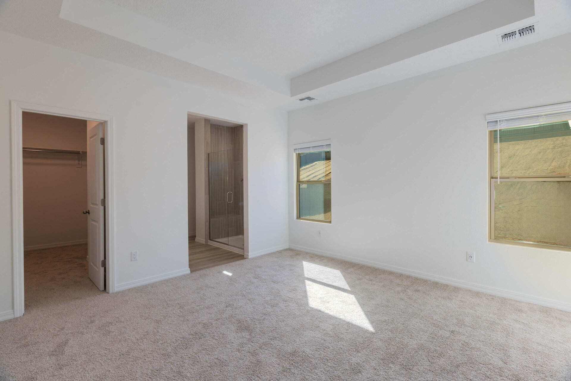 Photo 15 — 1565 Valle De Colores Street NW