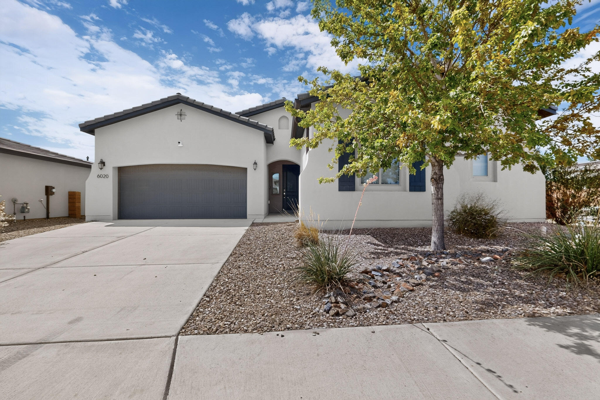 6020 Goldenseal Avenue NW, Albuquerque, NM 87120