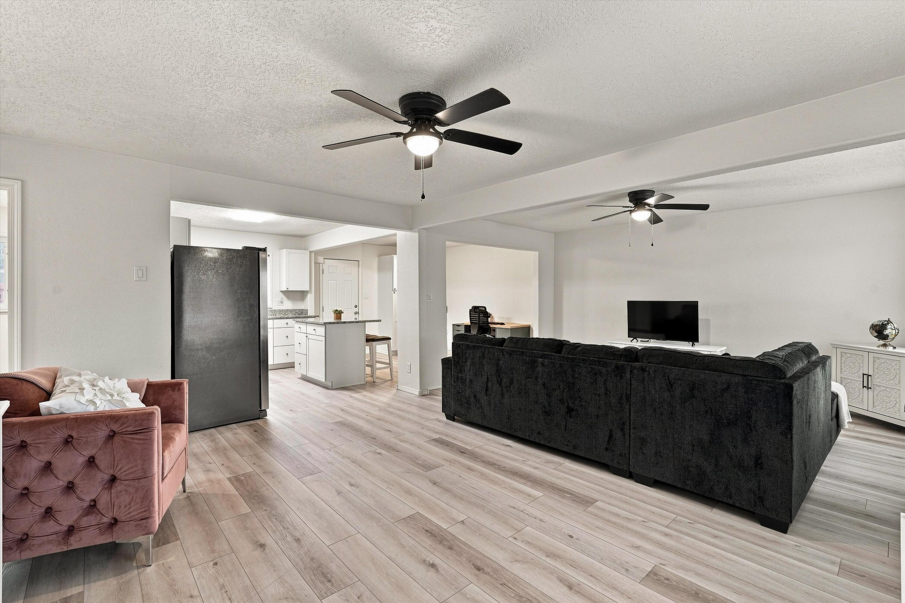 Photo 17 — 1224 Muriel Street NE