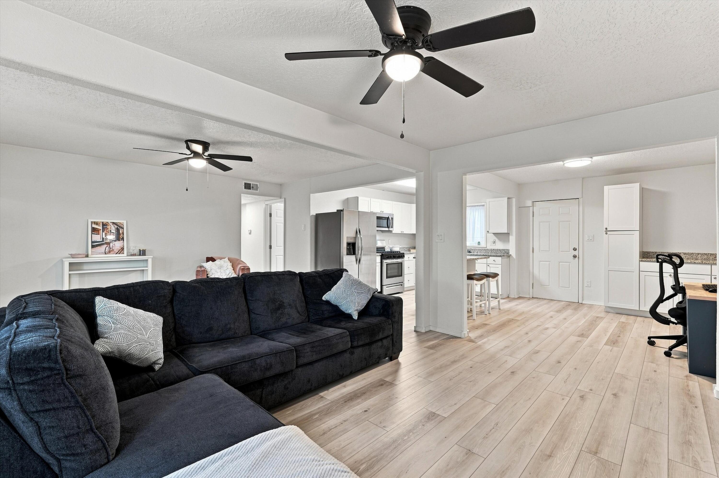Photo 20 — 1224 Muriel Street NE