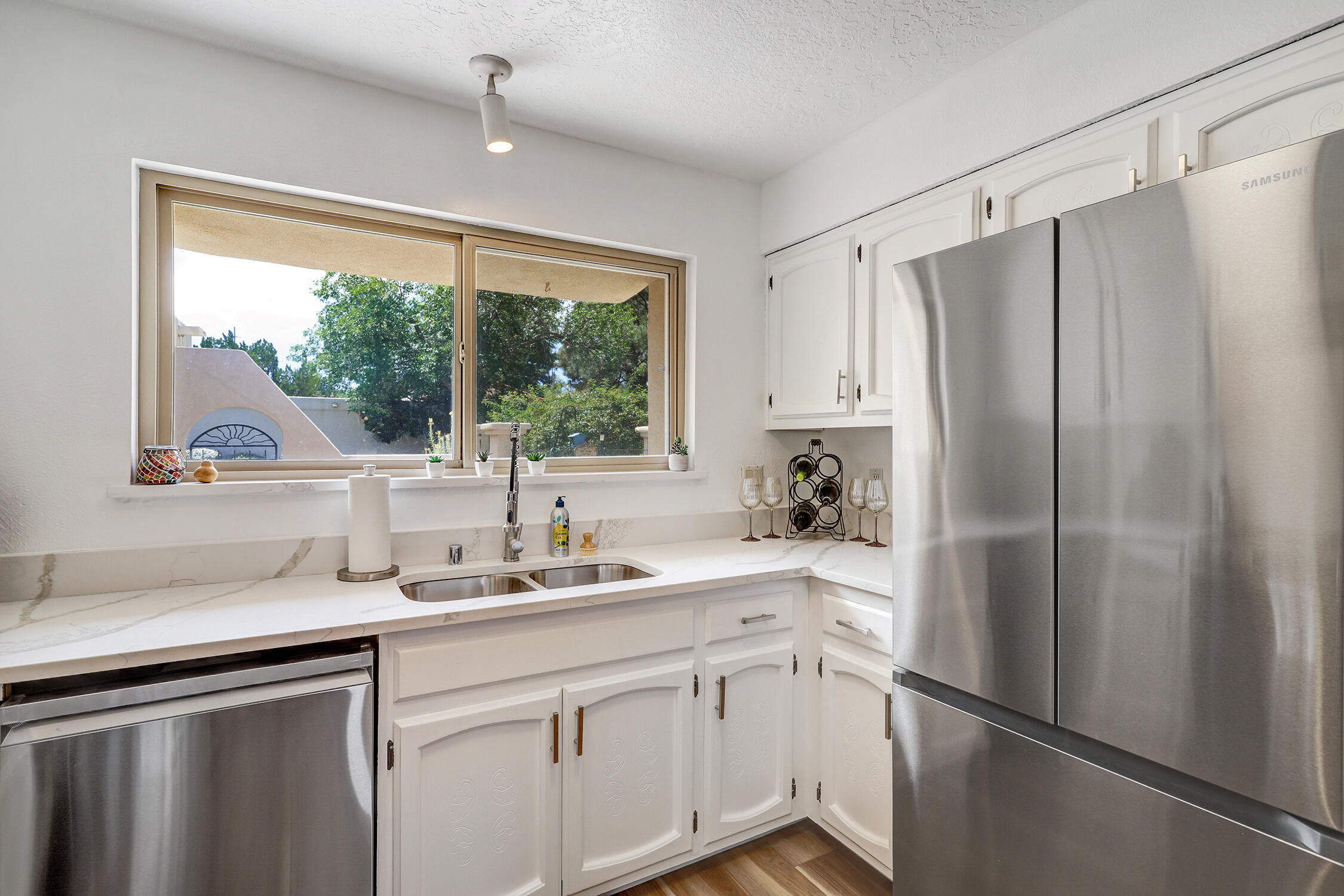 Photo 16 — 608 Meadow Green Court SE