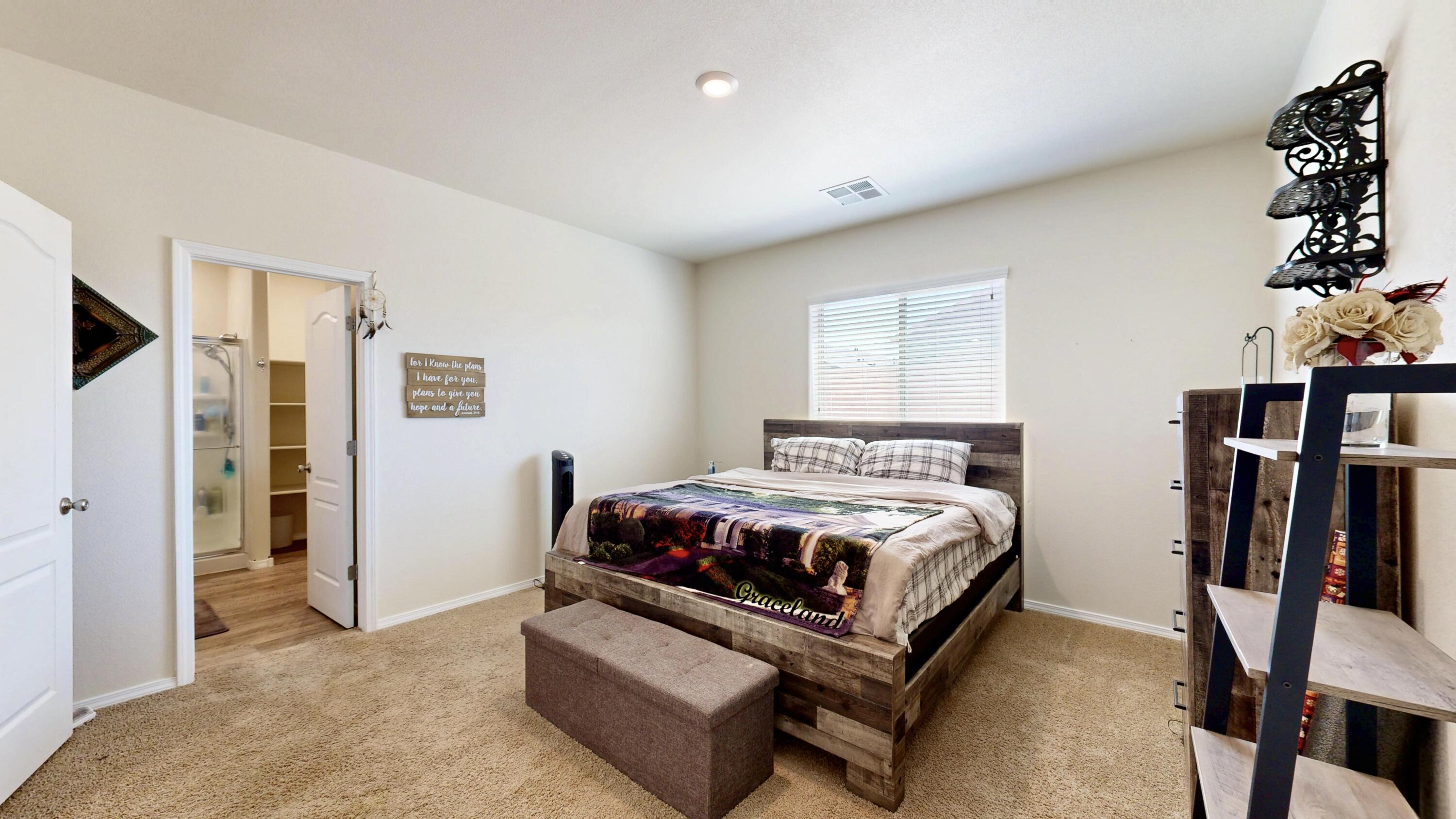 Photo 2 — 3603 Timberline Road NE