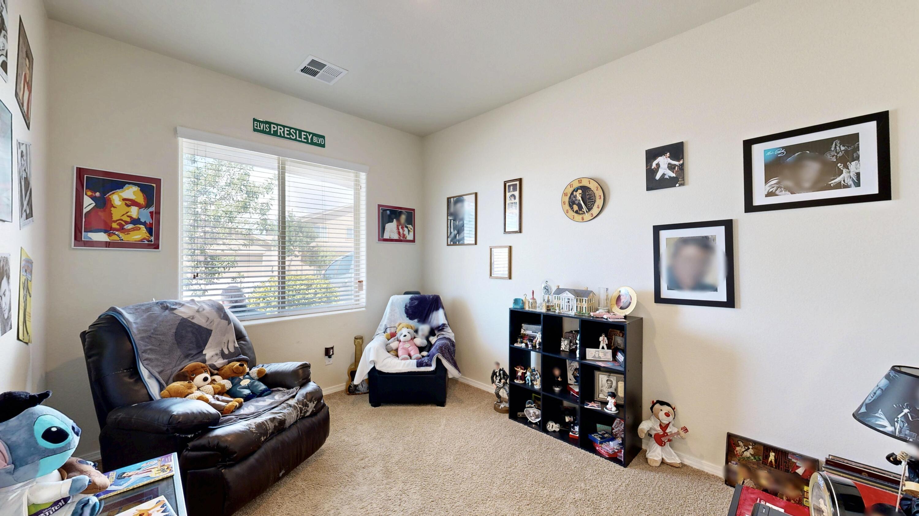 Photo 3 — 3603 Timberline Road NE