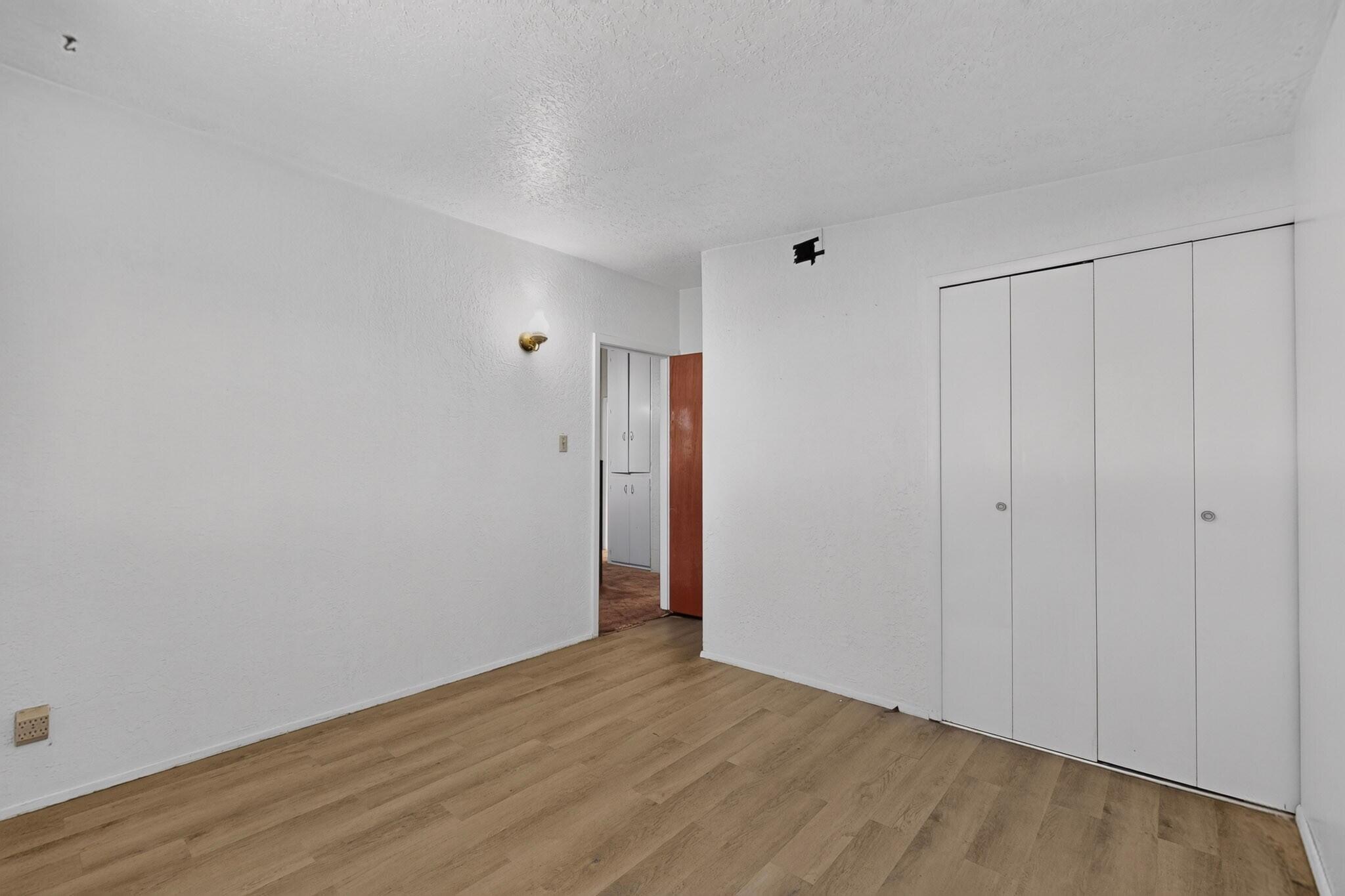 Photo 8 — 1501 Mary Ellen Street NE