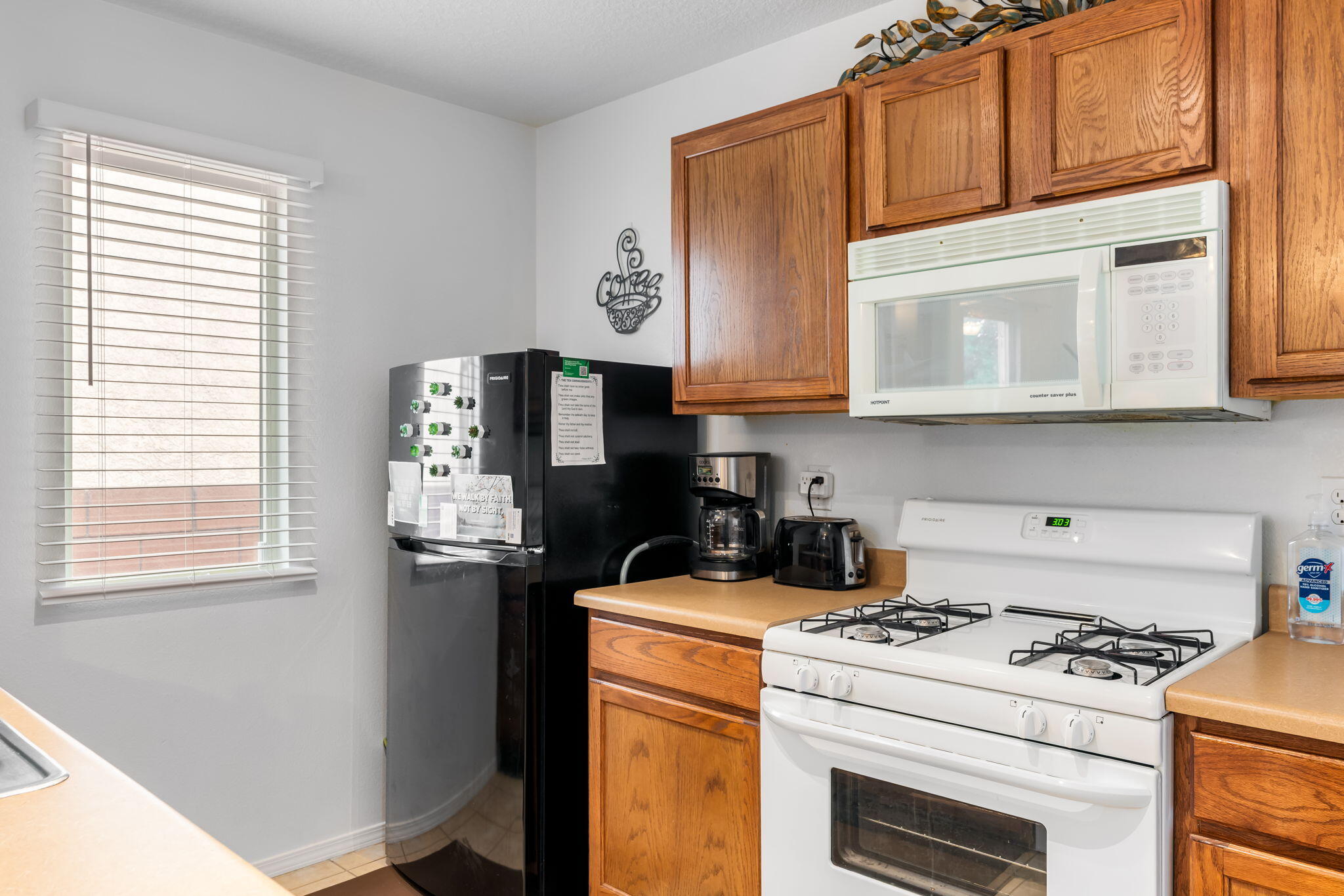 Photo 7 — 3808 Lonesome Ridge Street NE