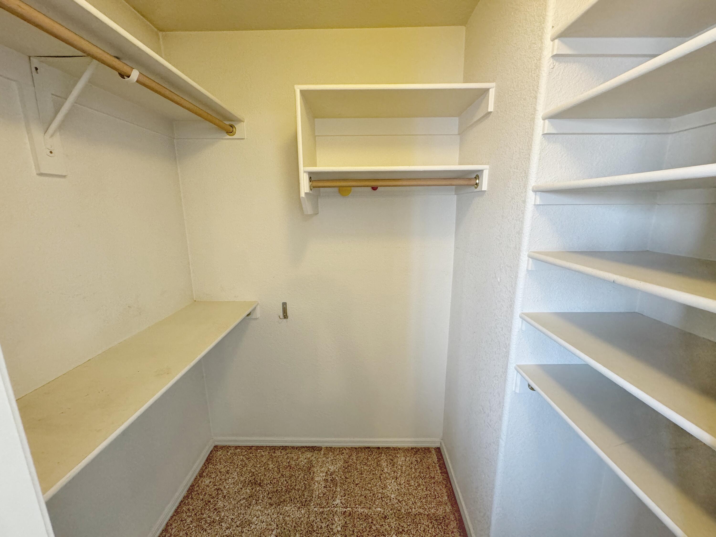 Photo 3 — 7424 Desert Eagle Road NE