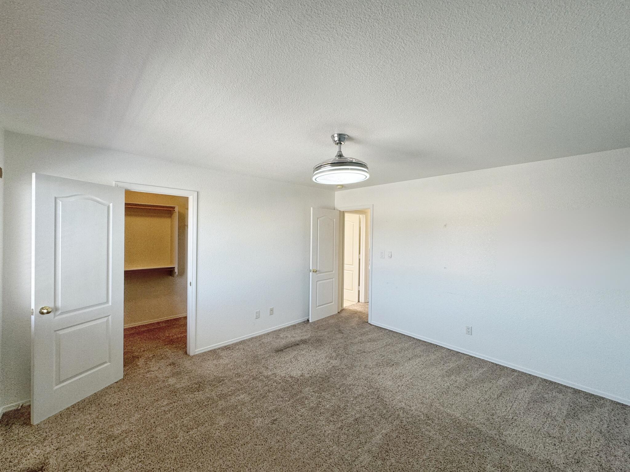 Photo 8 — 7424 Desert Eagle Road NE