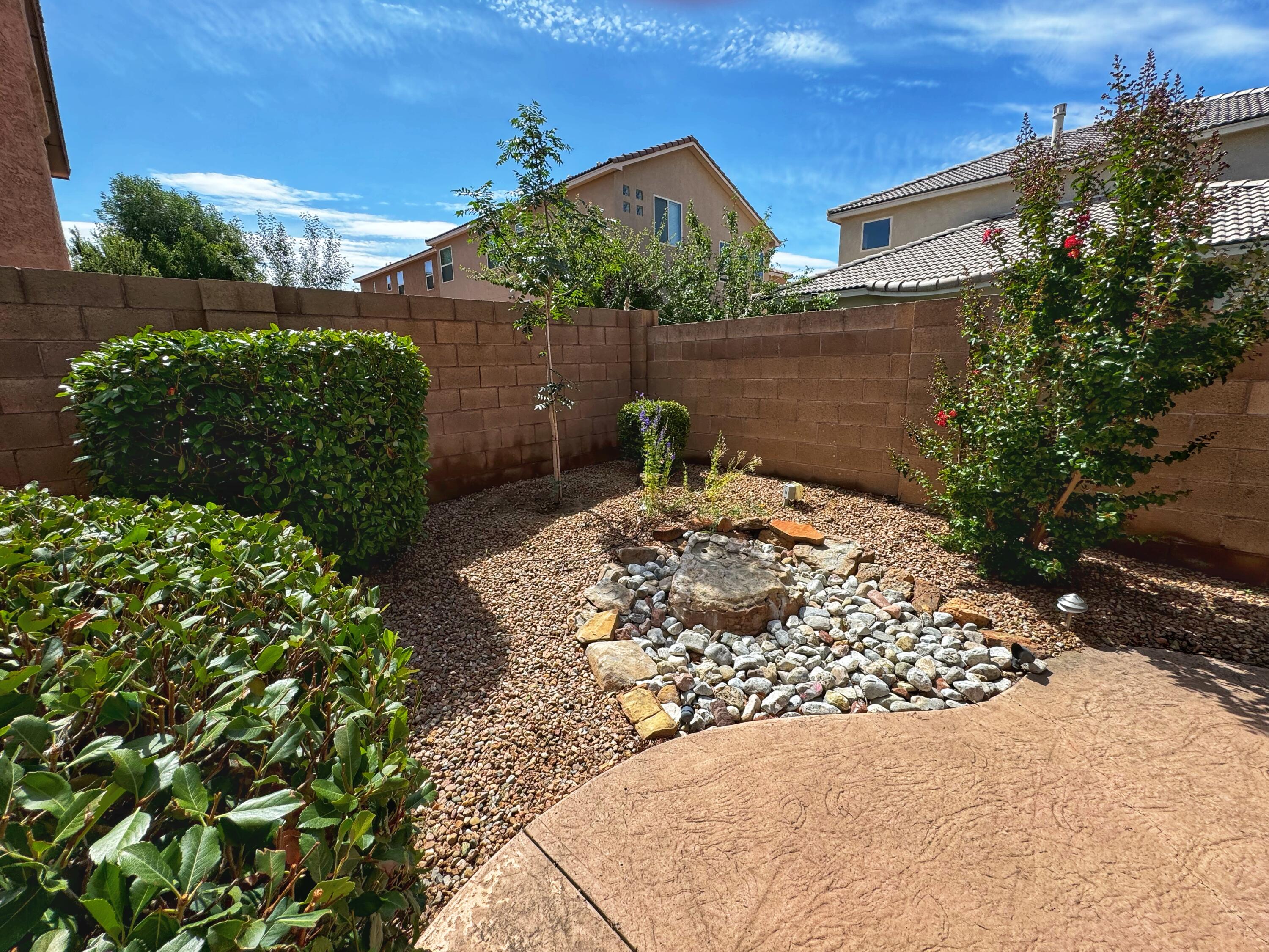 Photo 14 — 7424 Desert Eagle Road NE