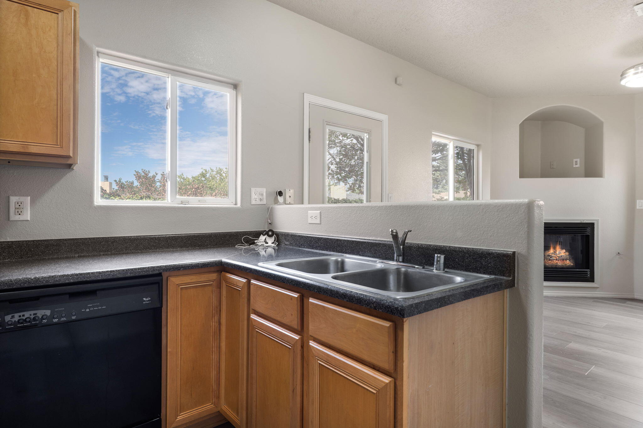 Photo 12 — 1535 Ocean Breeze Drive NE