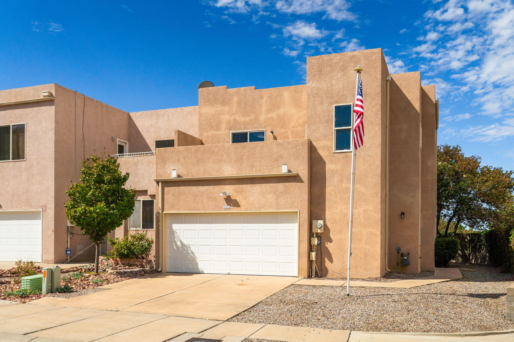 Photo 3 — 1535 Ocean Breeze Drive NE