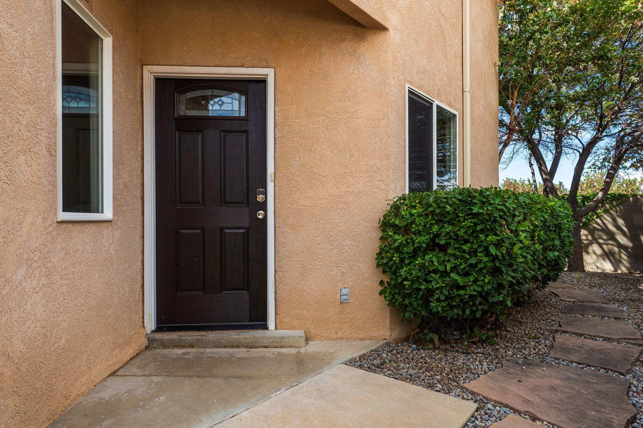 Photo 6 — 1535 Ocean Breeze Drive NE