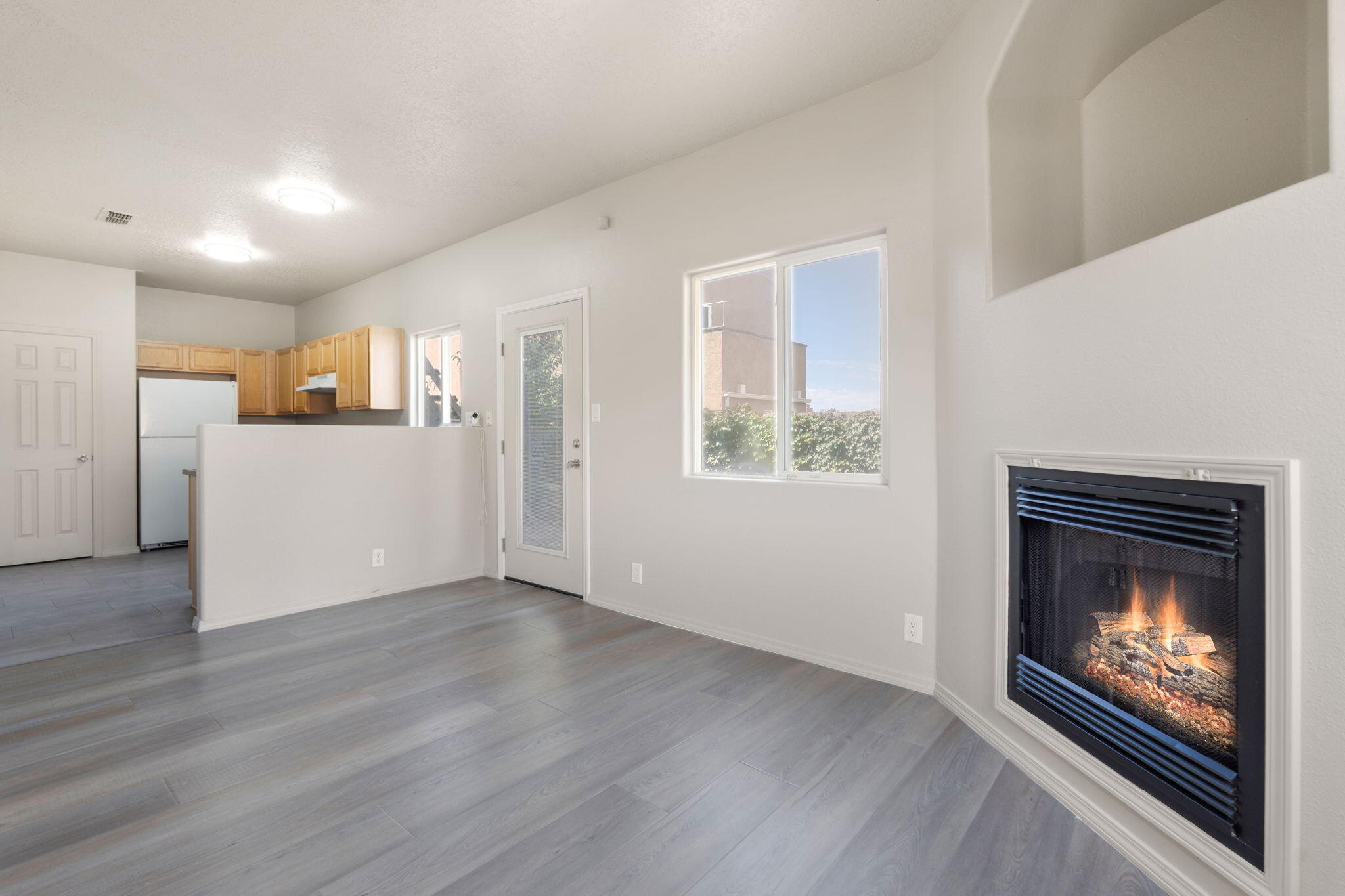 Photo 8 — 1535 Ocean Breeze Drive NE
