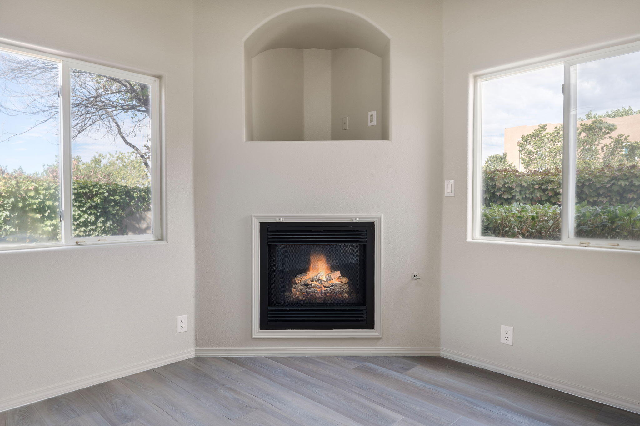 Photo 9 — 1535 Ocean Breeze Drive NE