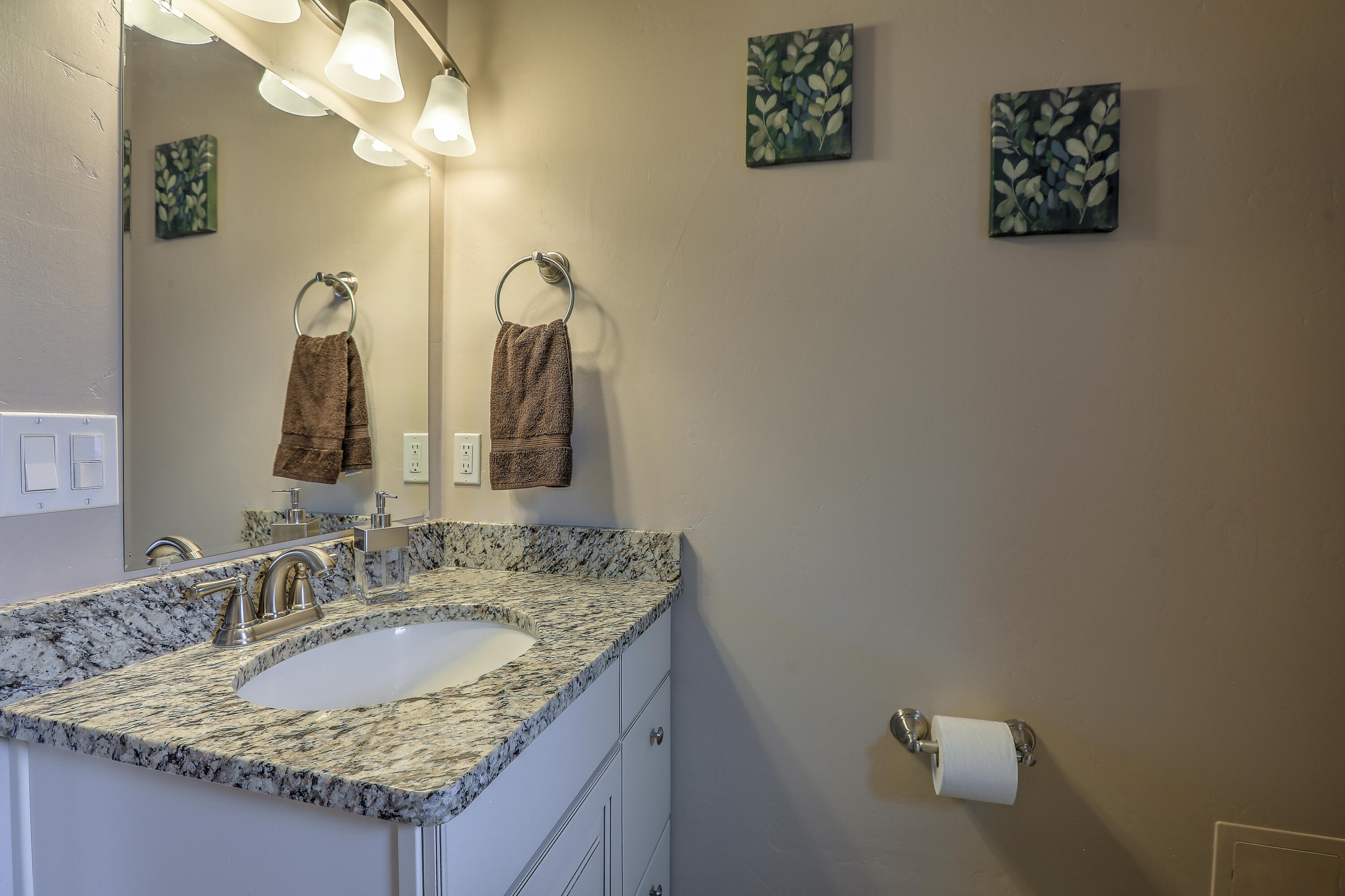 Photo 5 — 1217 11th Street NW