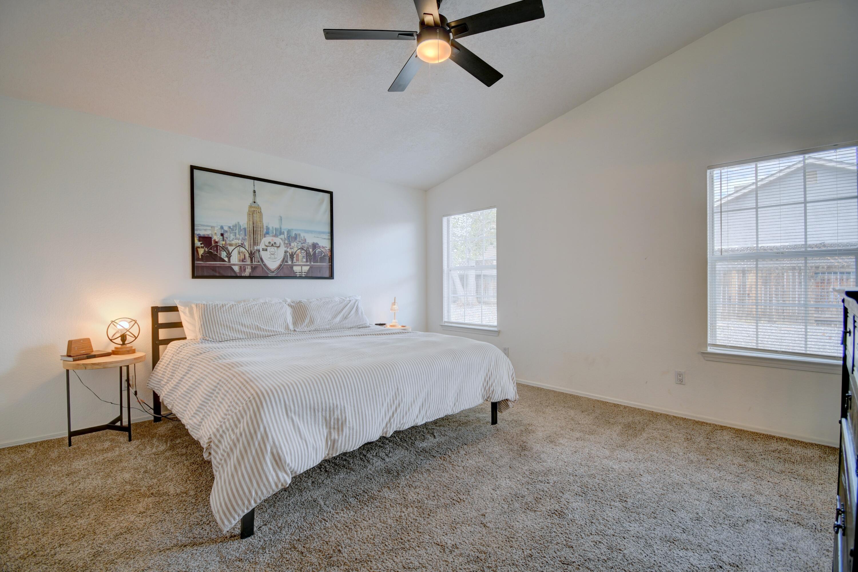 Photo 8 — 7115 Porlamar Road NW