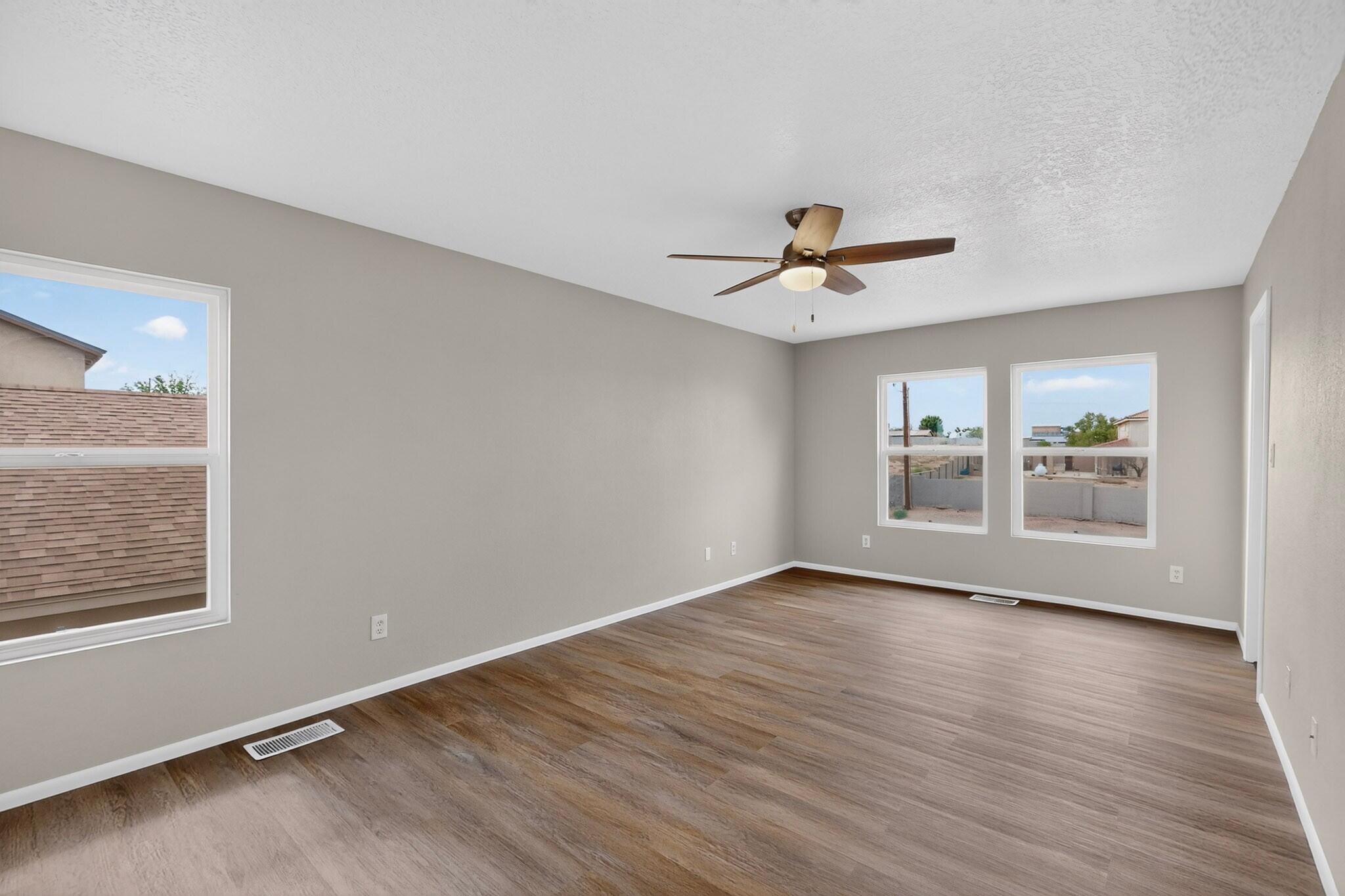 Photo 16 — 7315 Embarcadera Drive SW