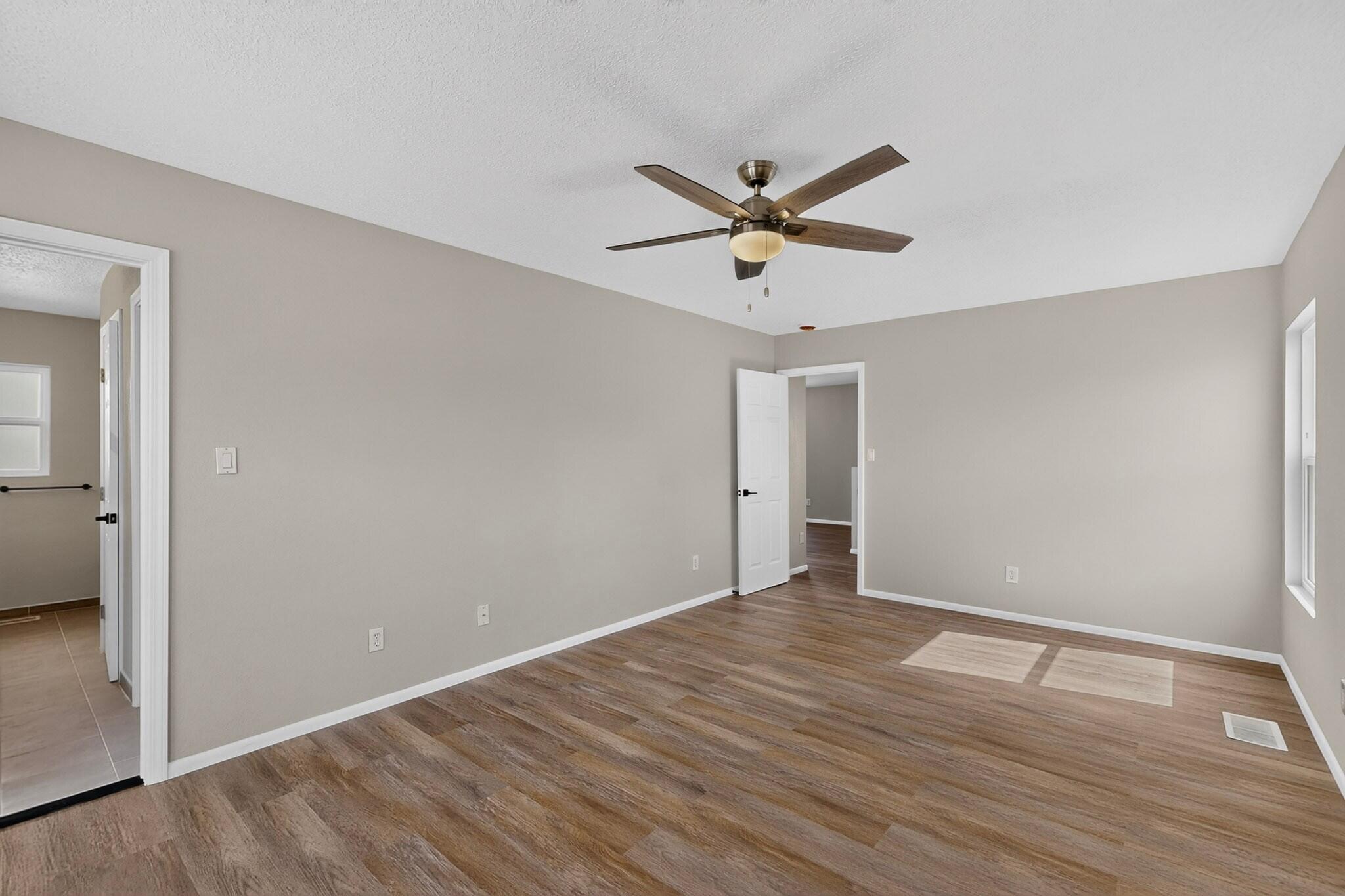 Photo 18 — 7315 Embarcadera Drive SW
