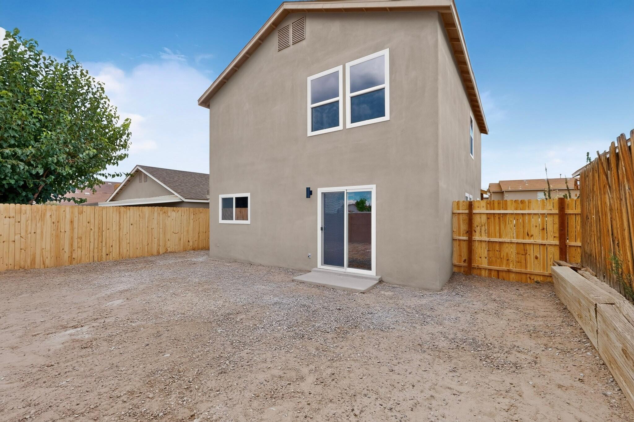Photo 3 — 7315 Embarcadera Drive SW