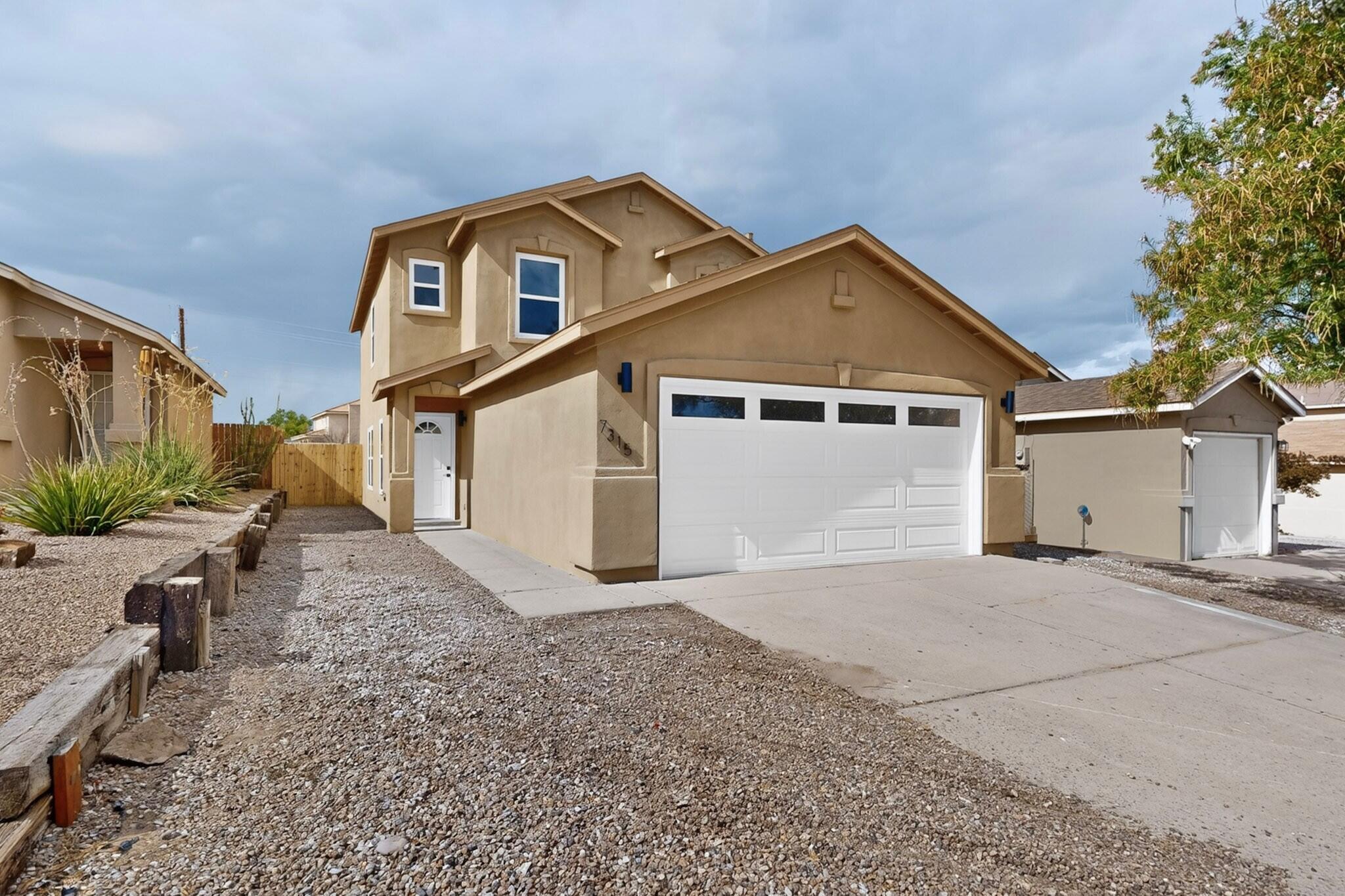 Photo 5 — 7315 Embarcadera Drive SW