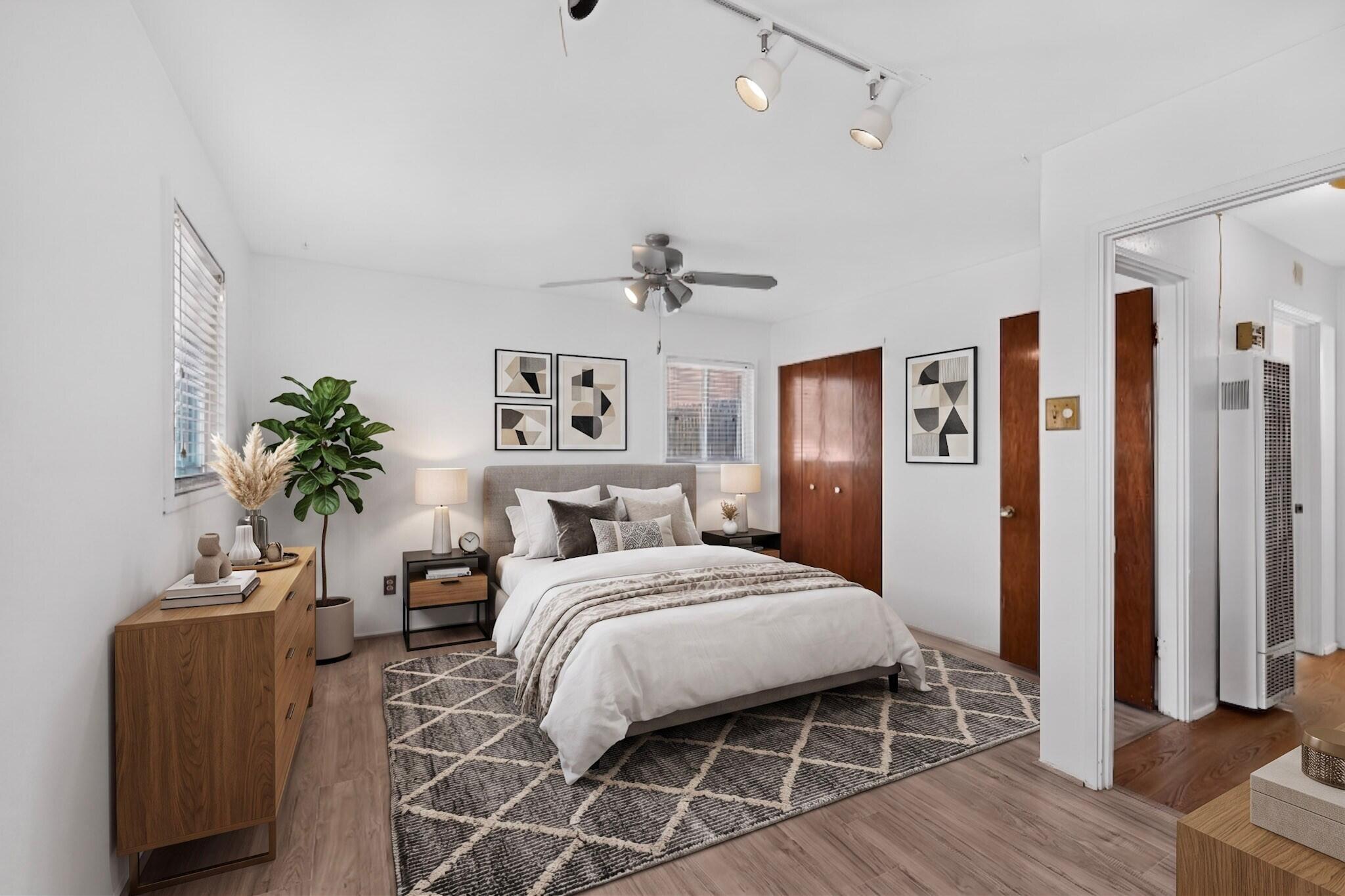 Photo 4 — 11604 Rosemont Avenue NE