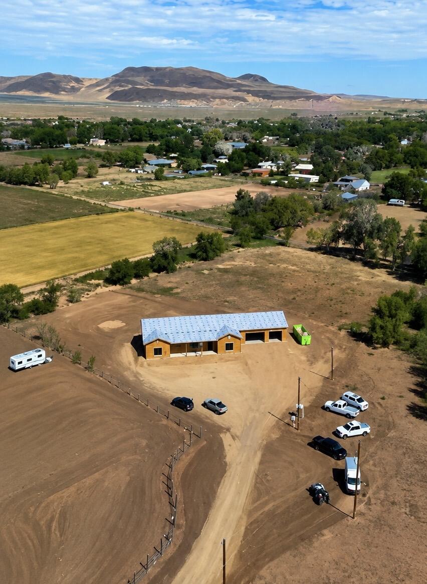 3 Crane Court, Los Lunas, NM 87031