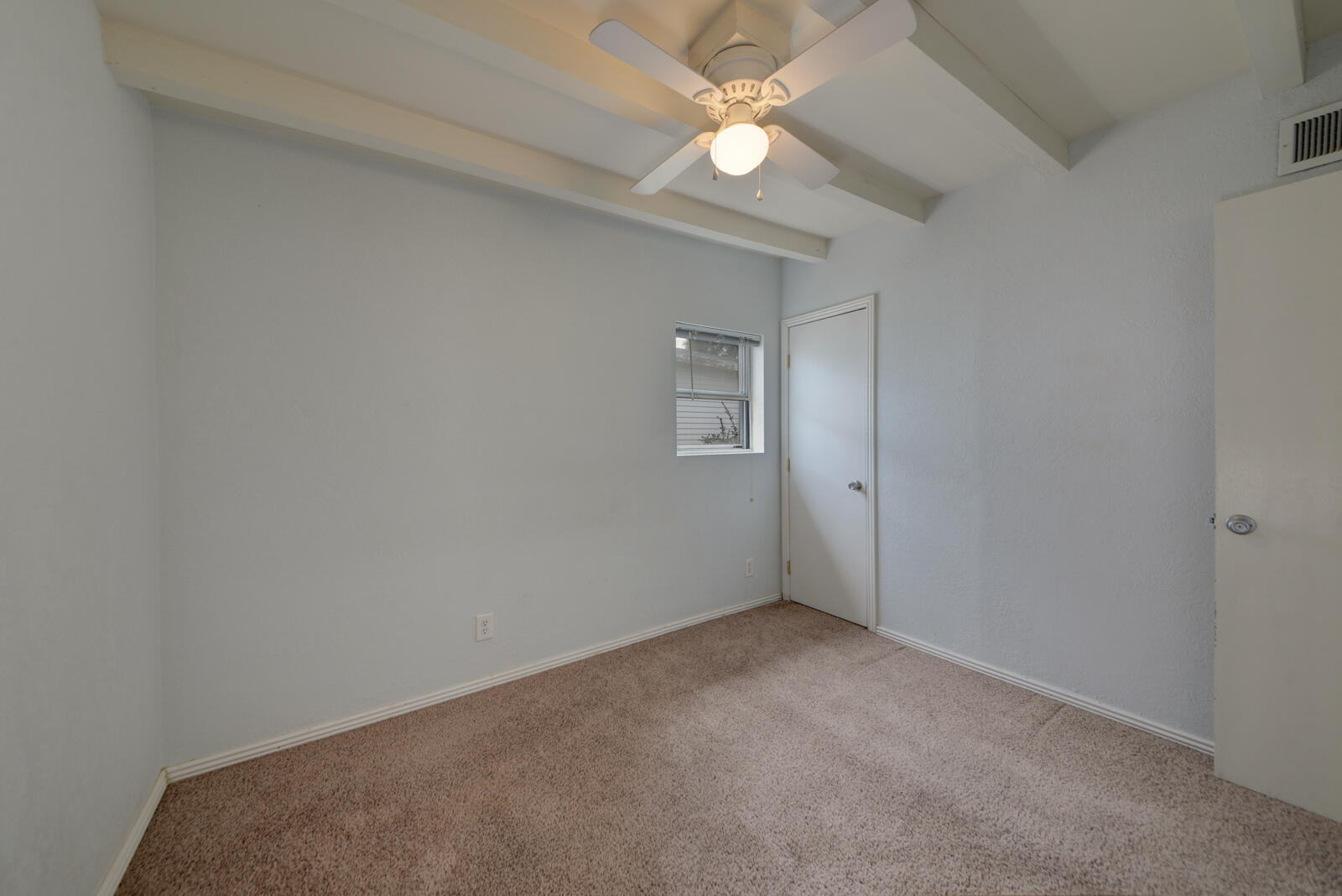 Photo 2 — 1128 Marron Circle NE