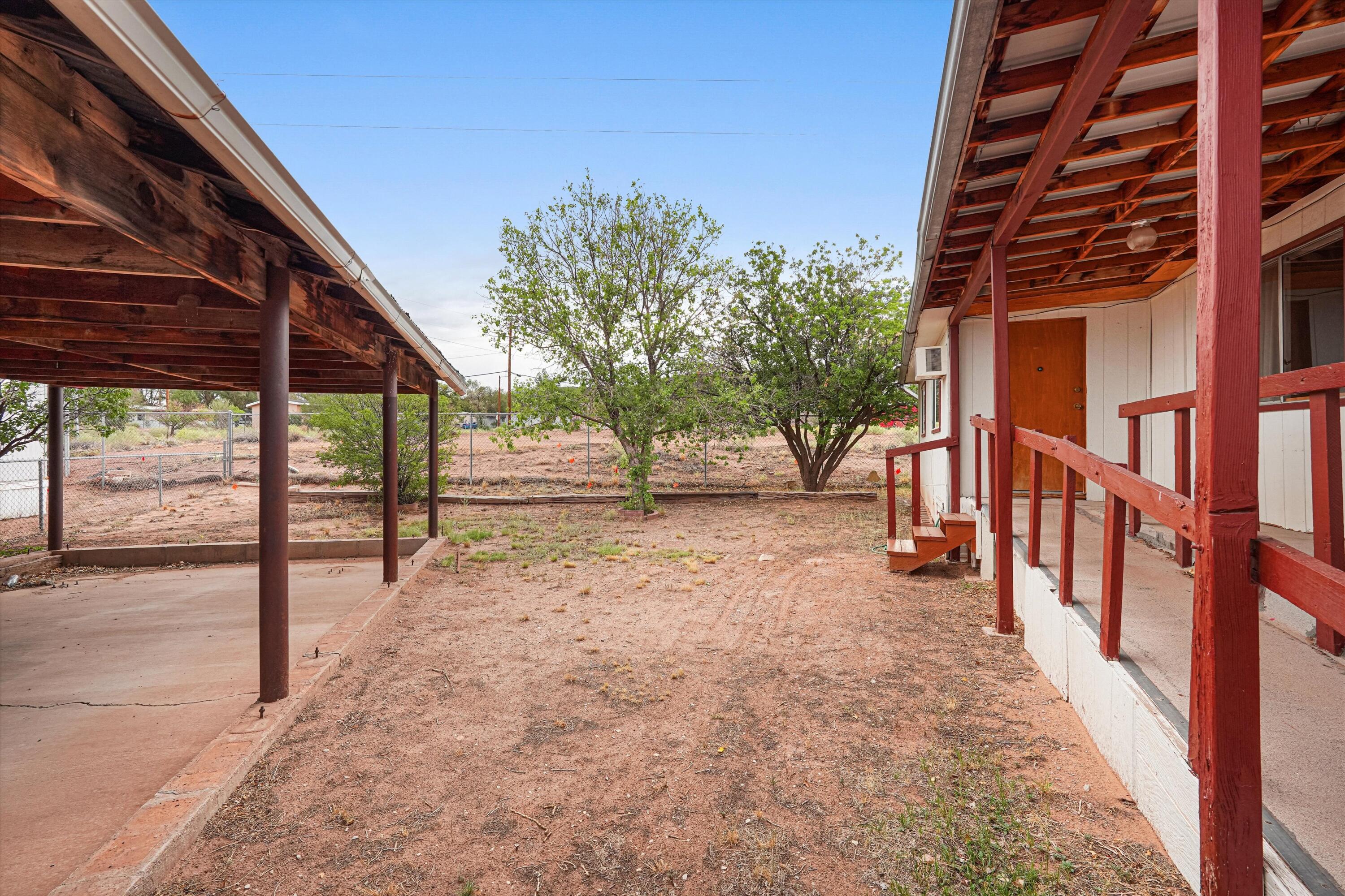 Photo 3 — 712 Laurie Lee Court
