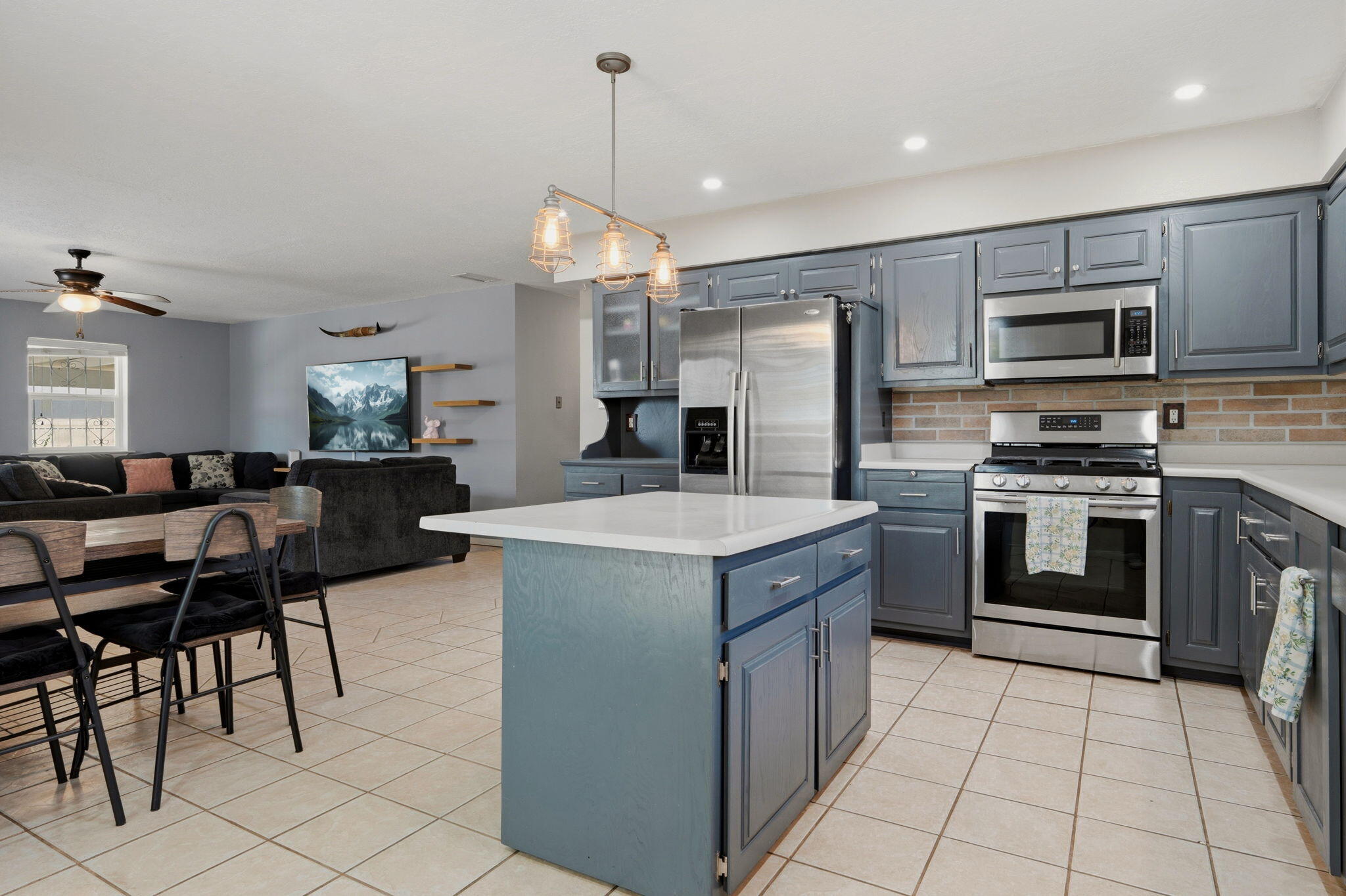 Photo 4 — 5607 Alta Vista Court SW