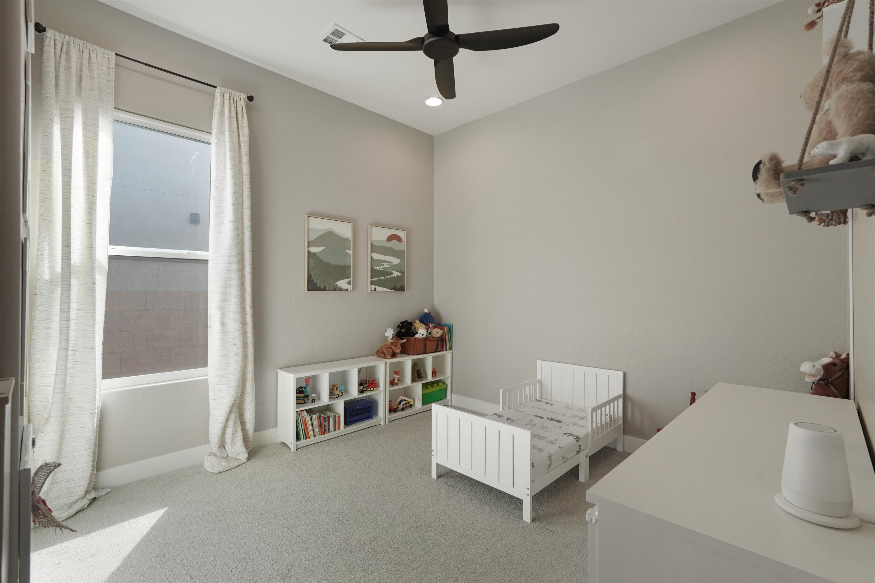 Photo 18 — 3860 Kodiak Road NE