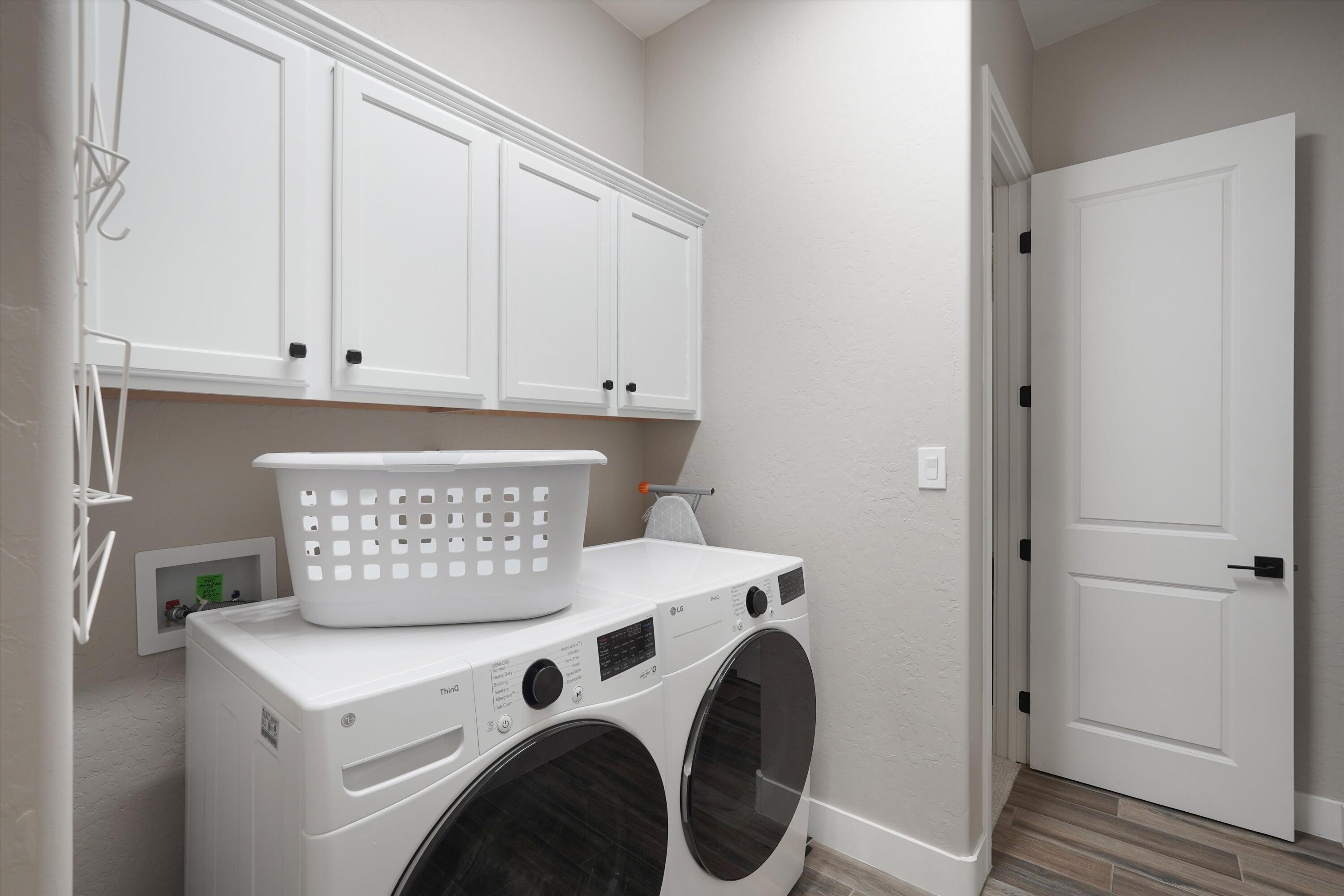 Photo 10 — 3860 Kodiak Road NE